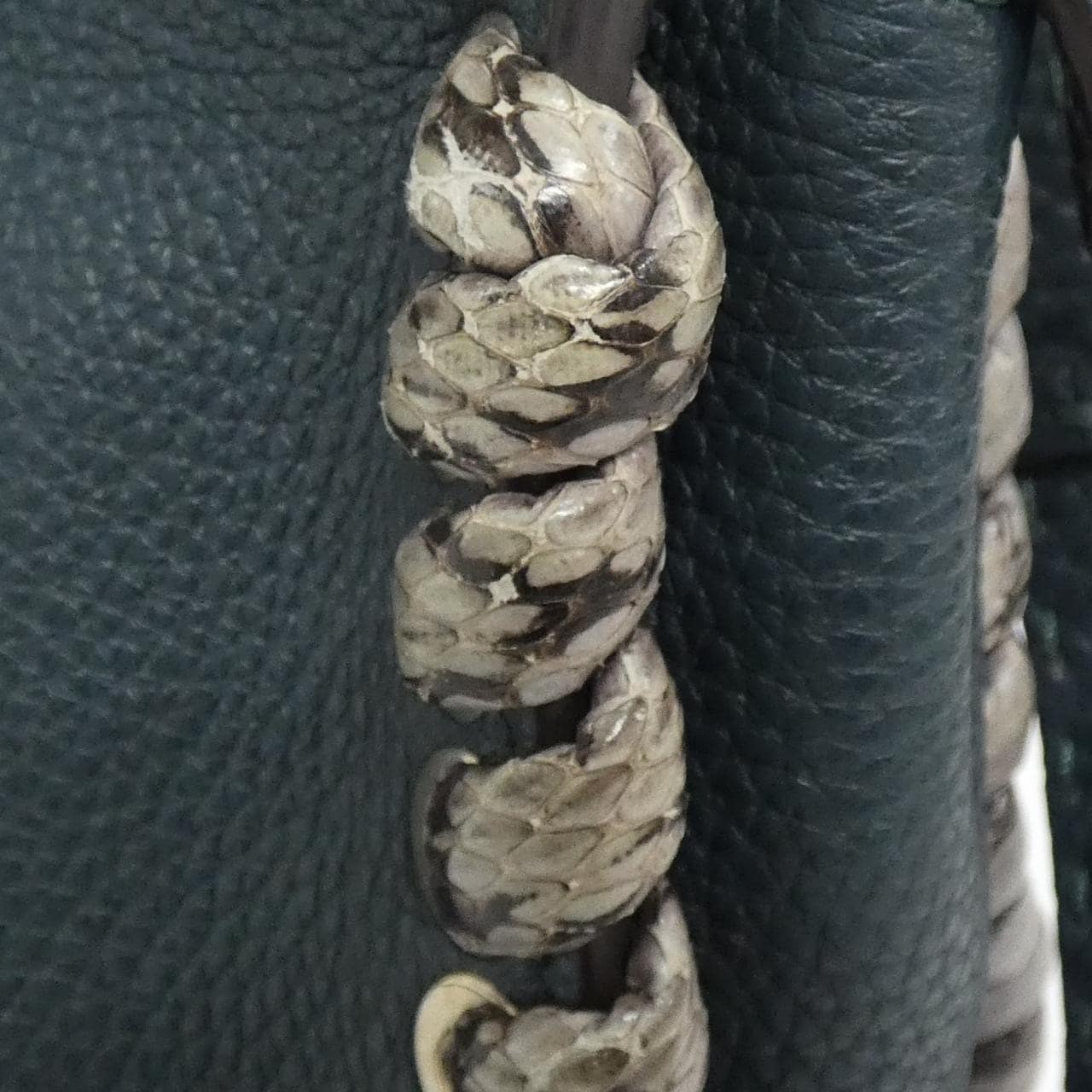 FENDI Peekaboo 8BN244 SVY Bag Black - Thumbnail 3