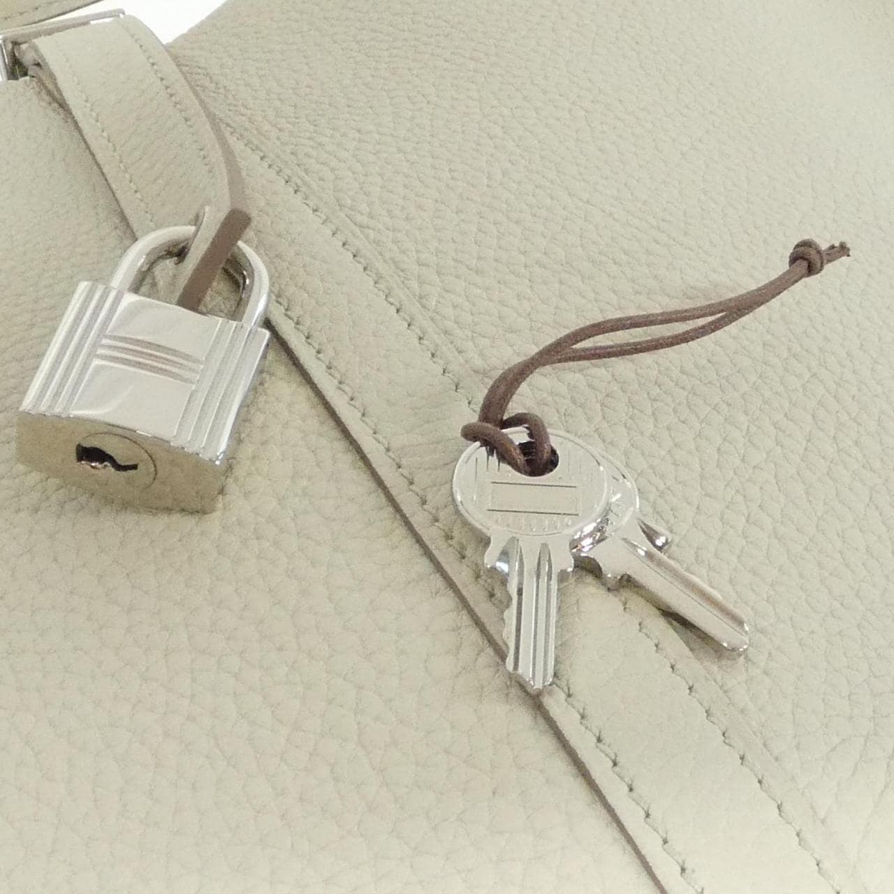 HERMES HERMÈS Picotin 060991CK Bag Clemence 黑色 Clemence 皮 中古品A - 縮圖 3