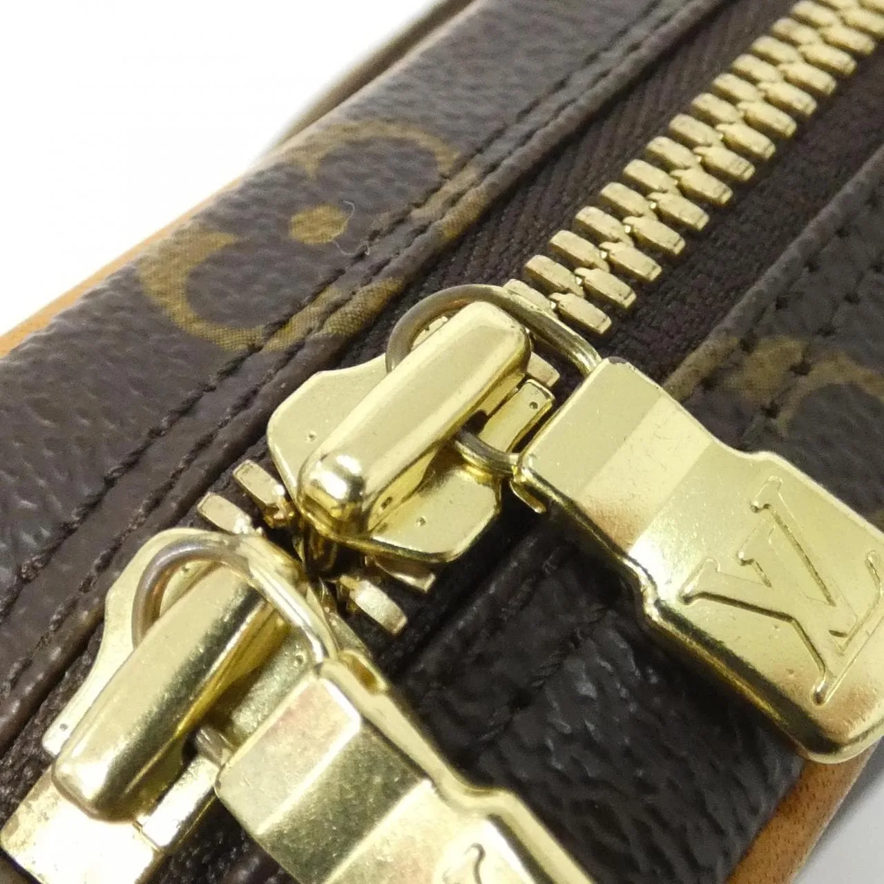 LOUIS VUITTON Pochette M51870 Shoulder Monogram 黑色 Monogram 中古品A - 縮圖 4
