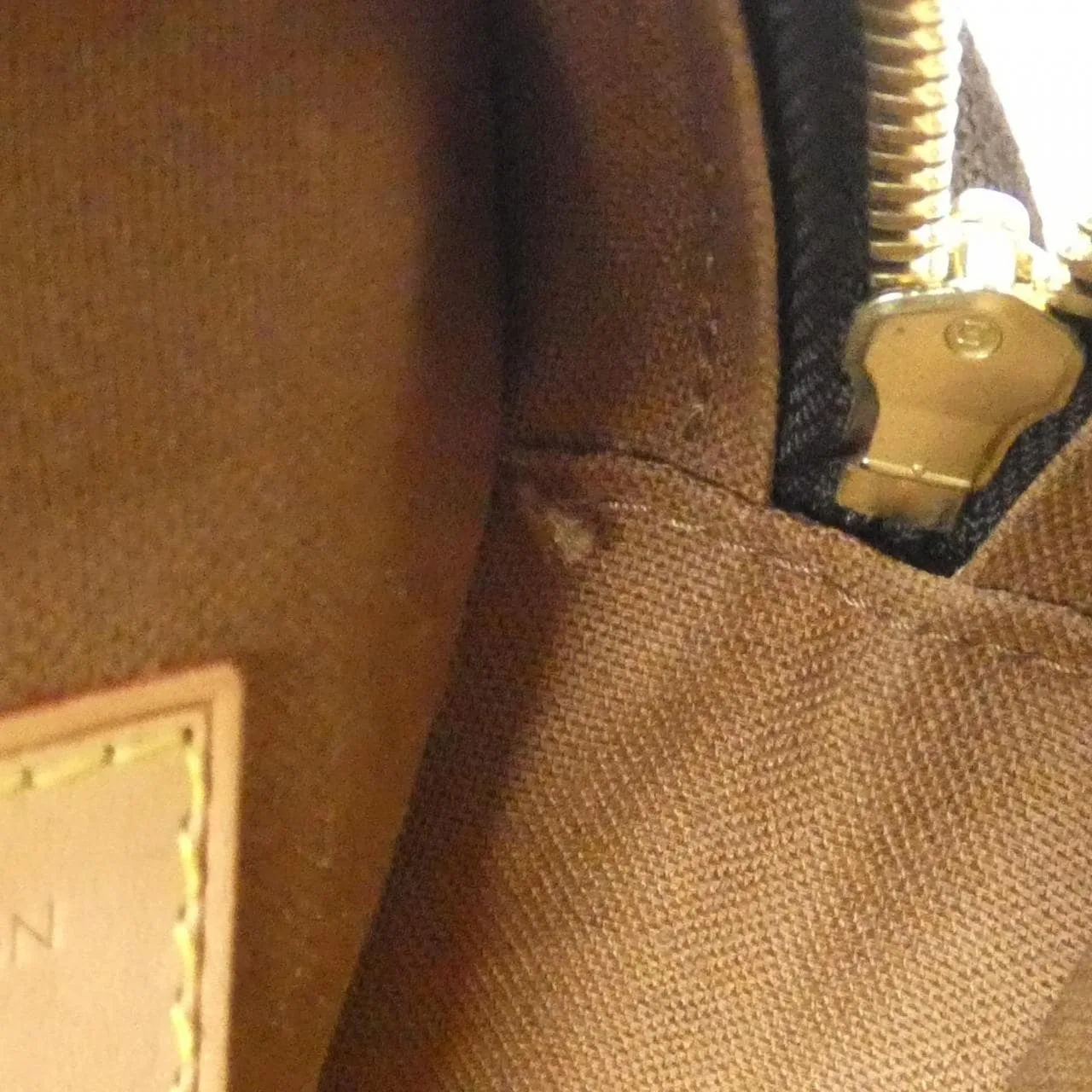 LOUIS VUITTON Pochette M51870 Shoulder Monogram 黑色 Monogram 中古品A - 縮圖 9