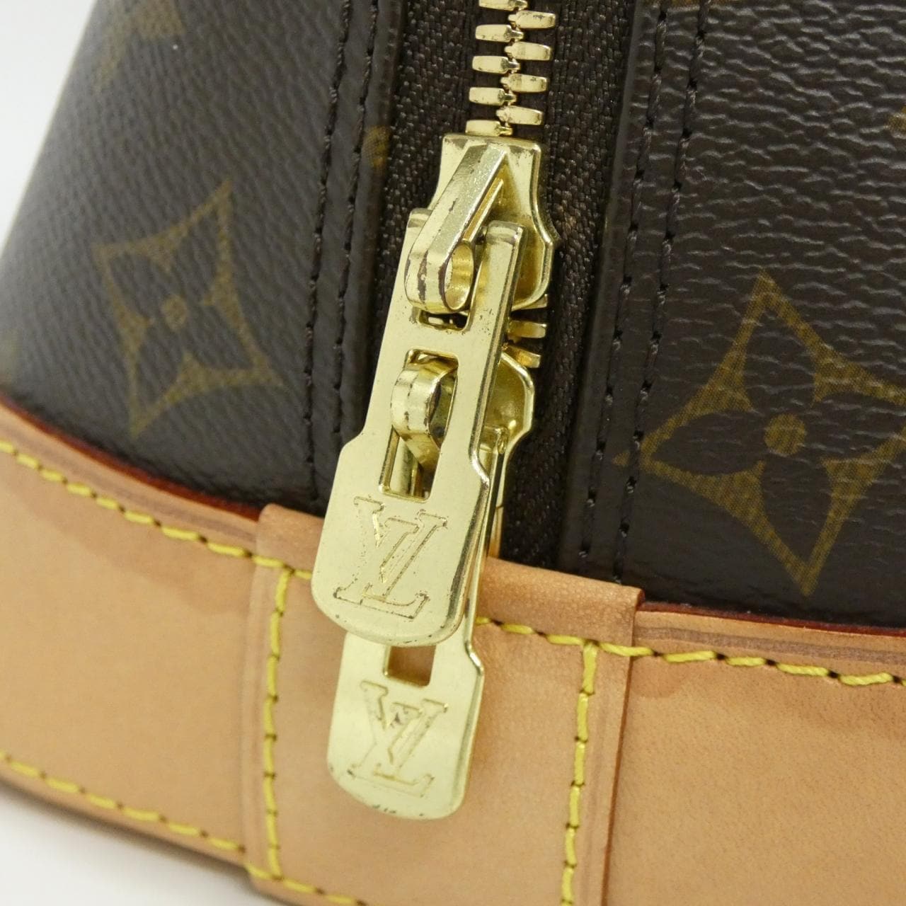 LOUIS VUITTON Alma M40878 Bag Monogram 黑色 Monogram 中古品A - 縮圖 4