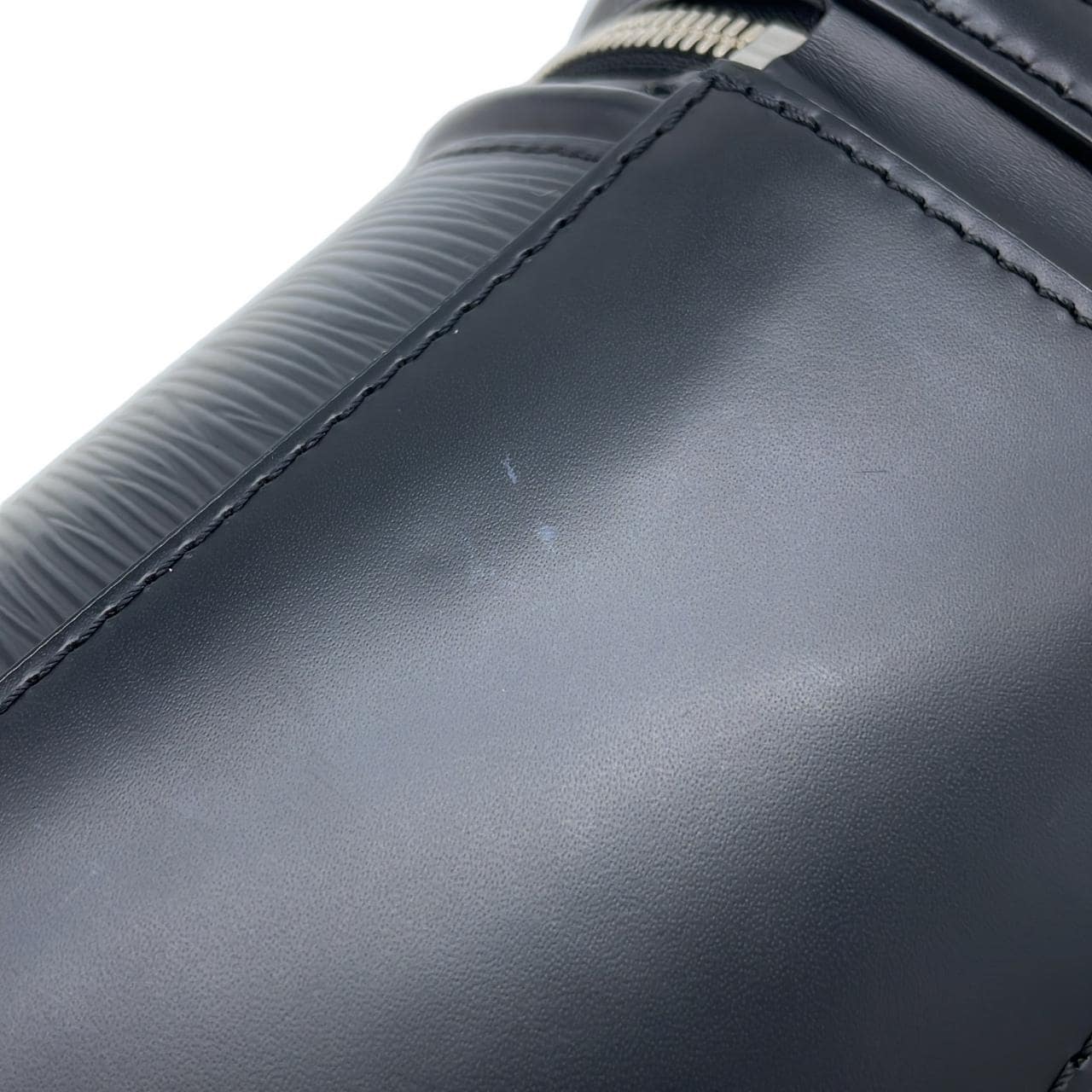 LOUIS VUITTON M52226 Bag Epi 黑色 Epi 中古品A - 縮圖 4