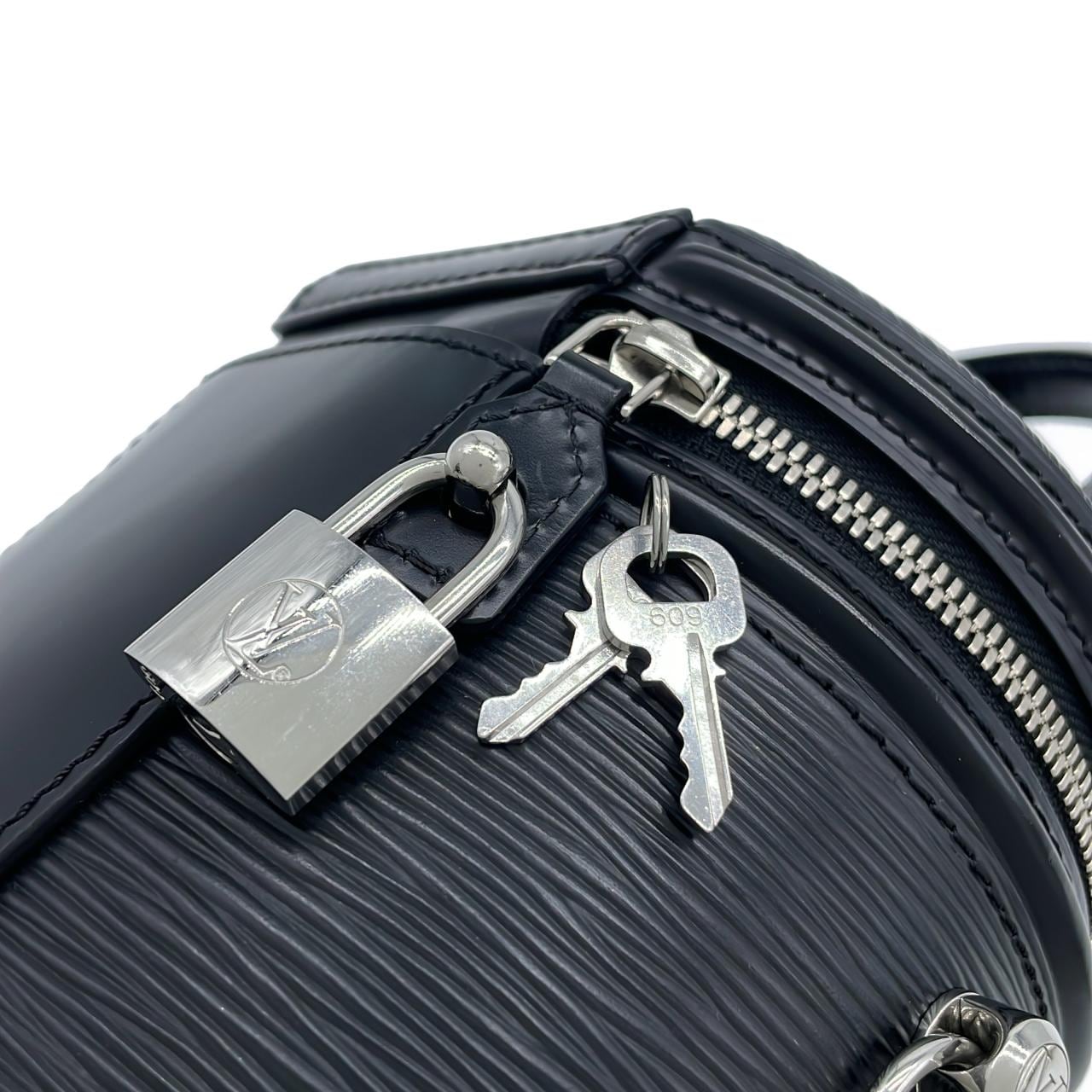 LOUIS VUITTON M52226 Bag Epi 黑色 Epi 中古品A - 縮圖 6