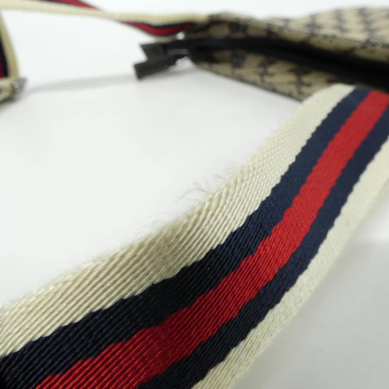 GUCCI 146309 F4F0R Shoulder Bag Canvas Silver Canvas Rank A - Thumbnail 5