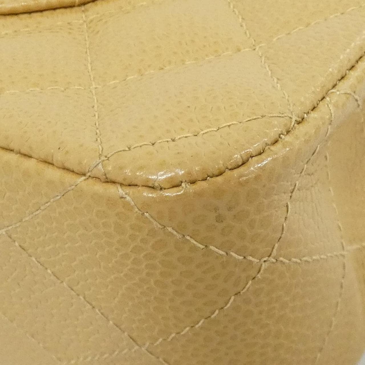 CHANEL Matelasse 1112 Shoulder Grained Calfskin Beige Grained Calfskin Rank A - Thumbnail 3