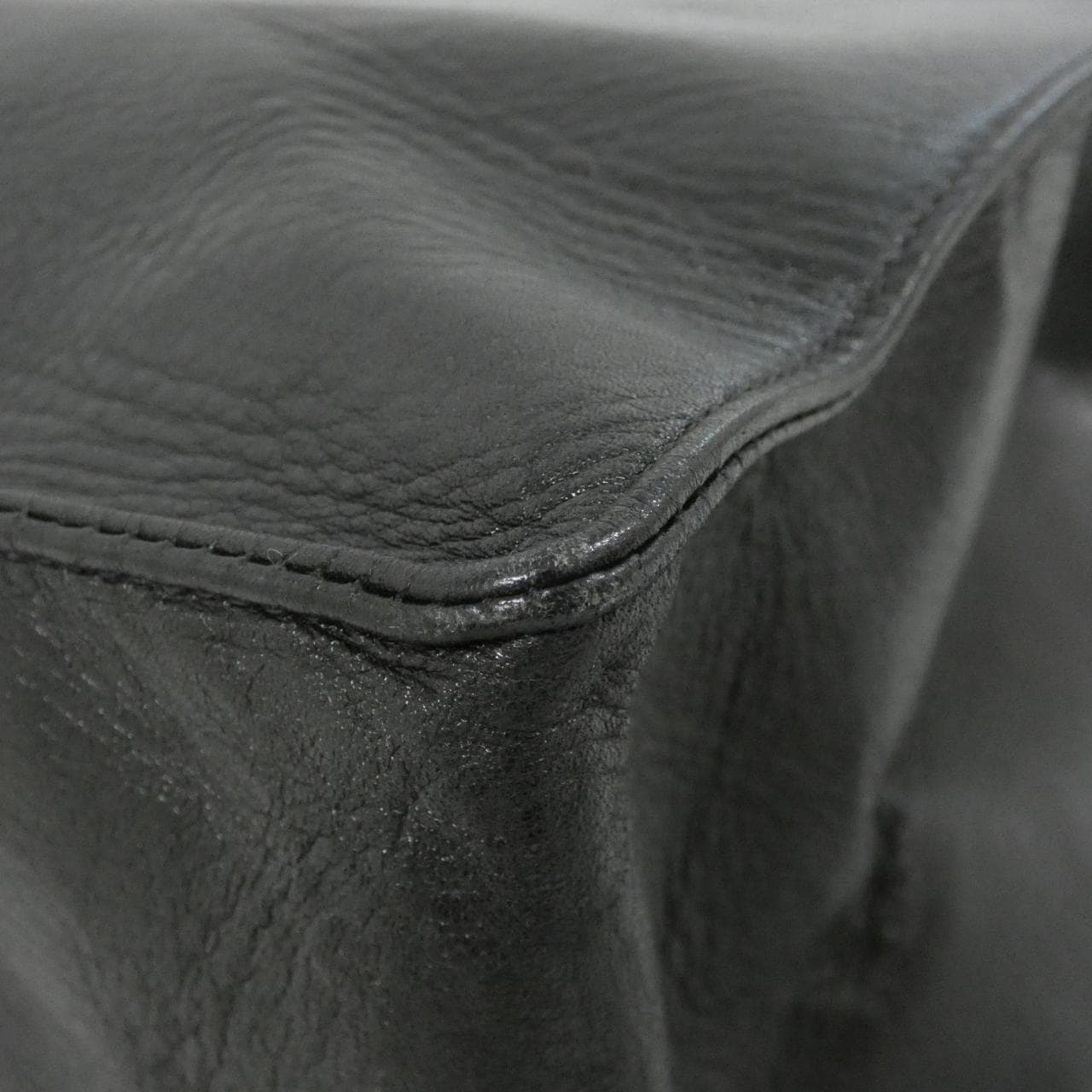 CHANEL Handbag Lambskin Black Lambskin - Thumbnail 3