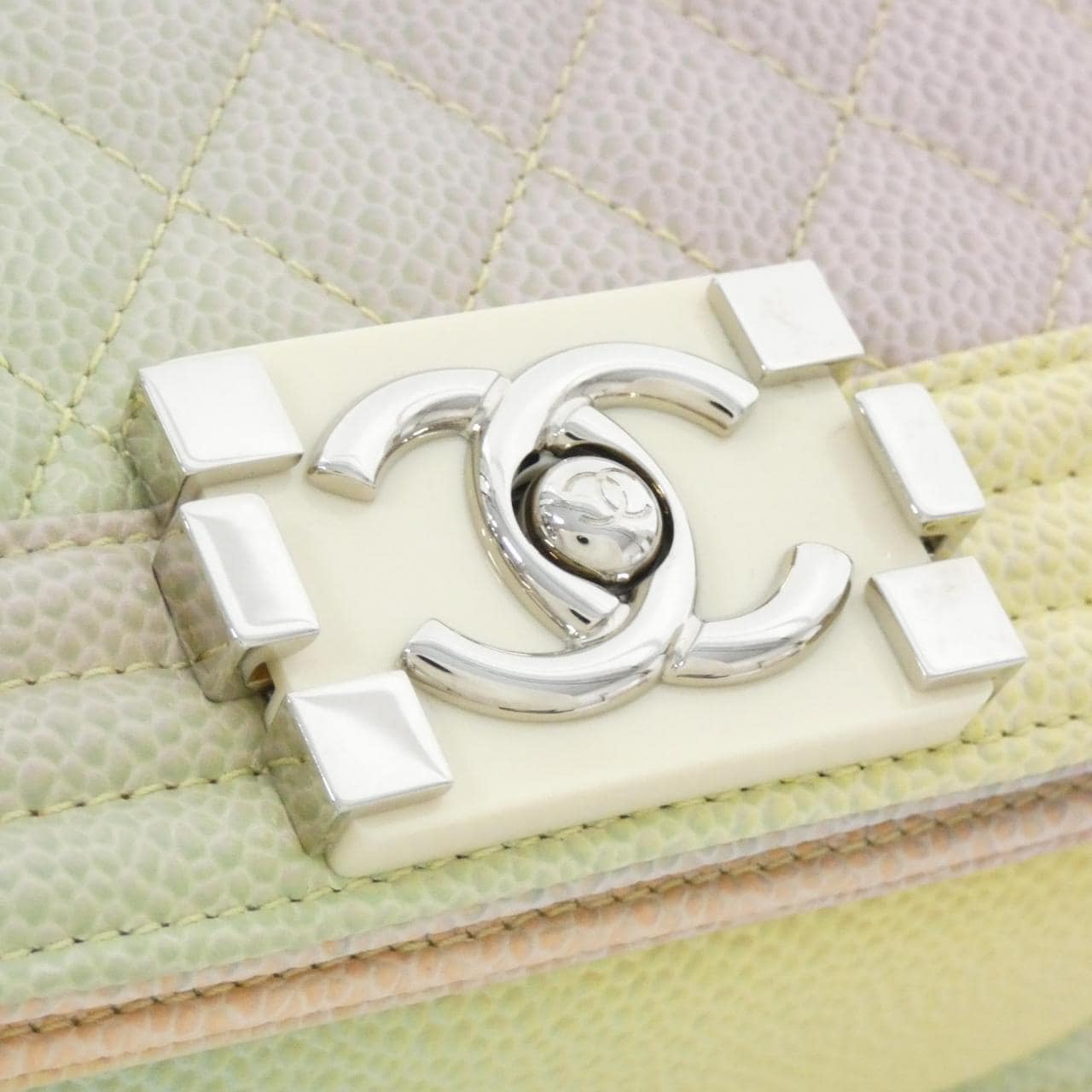 CHANEL Boy Chanel 67085 Shoulder Bag Grained Calfskin Black Grained Calfskin - Thumbnail 4