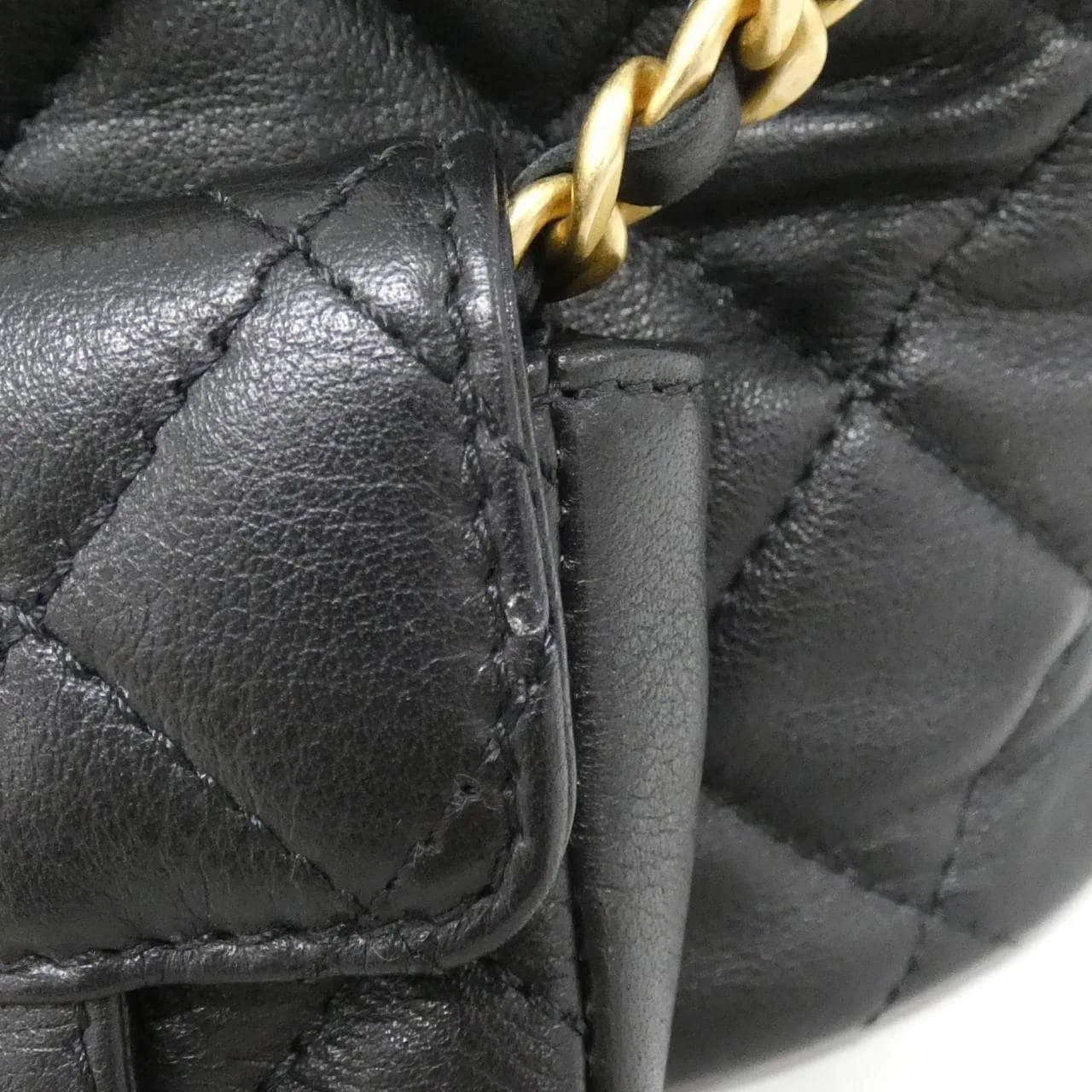 CHANEL Chanel 22 AS3947 Backpack 黑色 中古品A - 縮圖 4