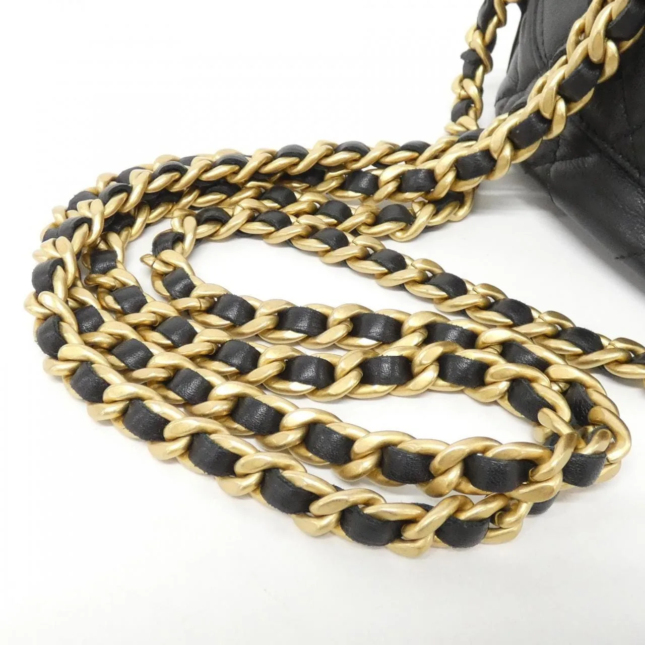 CHANEL Chanel 22 AS3947 Backpack 黑色 中古品A - 縮圖 6