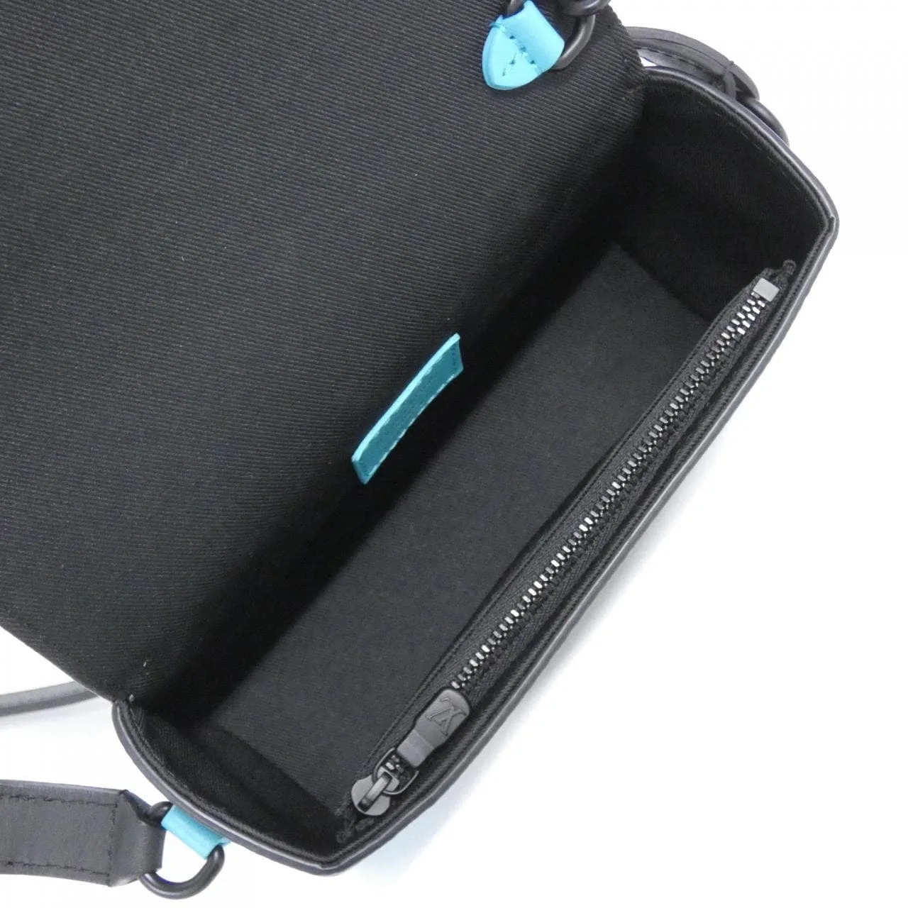 LOUIS VUITTON M11496 Shoulder Monogram Black Monogram - Thumbnail 6