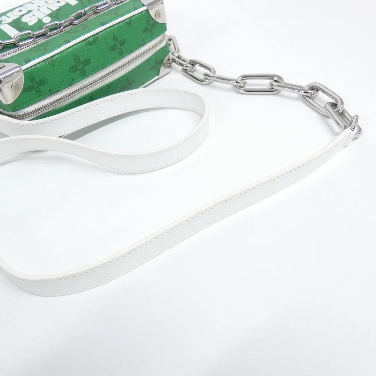 LOUIS VUITTON Soft Trunk M80816 Shoulder Monogram Black Monogram Rank A - Thumbnail 6