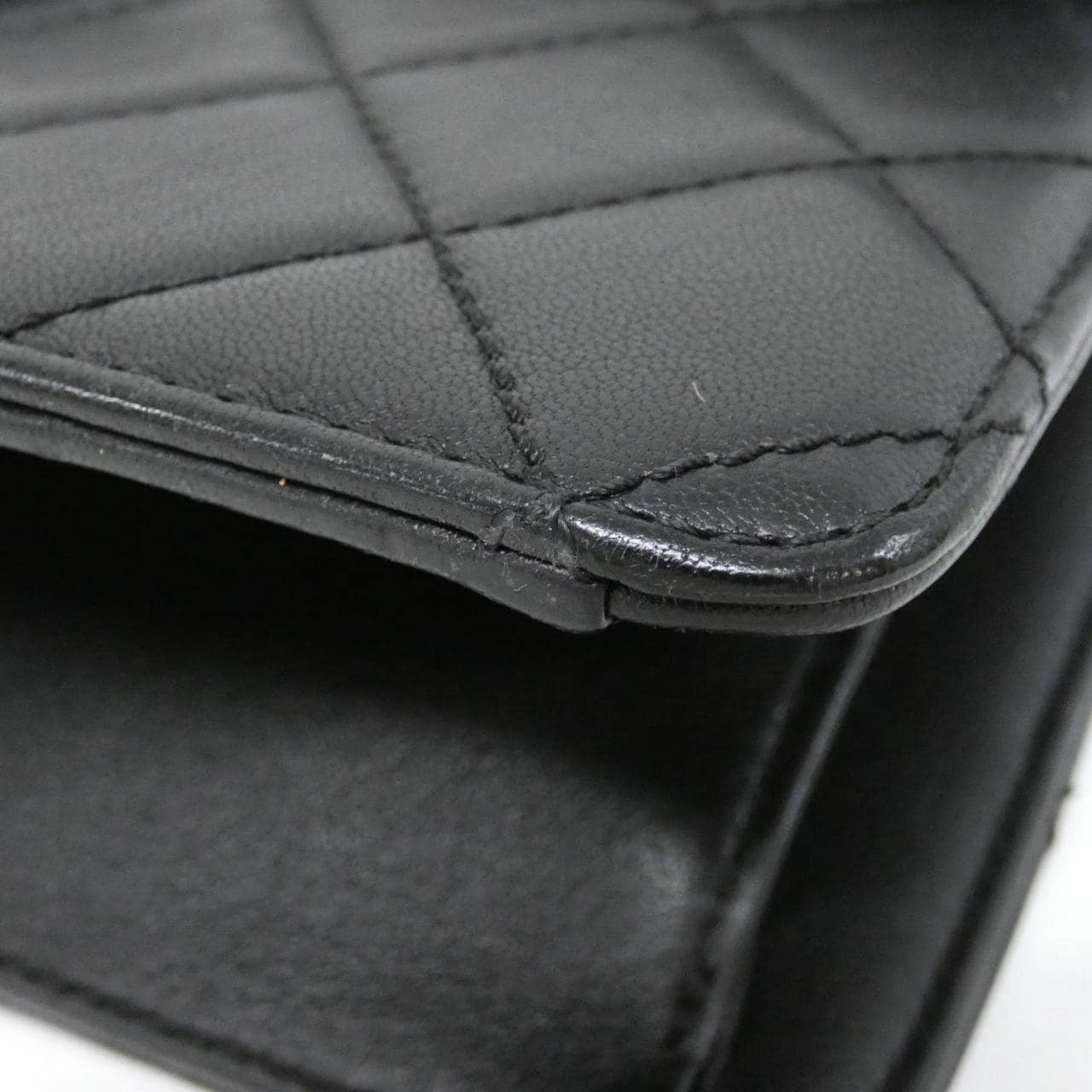 CHANEL Shoulder Bag Lambskin Black Lambskin - Thumbnail 3