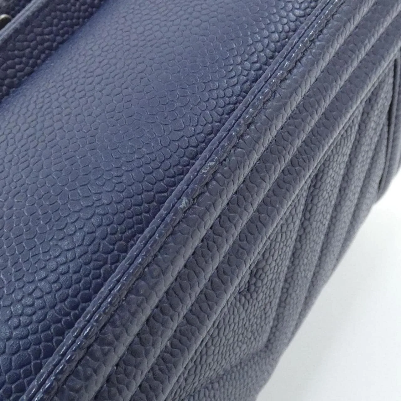 CHANEL Boy Chanel 67085 Shoulder Grained Calfskin Navy Grained Calfskin Rank A - Thumbnail 4