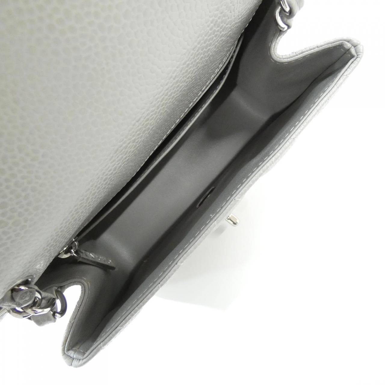 CHANEL Matelasse 35200 Shoulder Bag Grained Calfskin Grey Grained Calfskin - Thumbnail 9