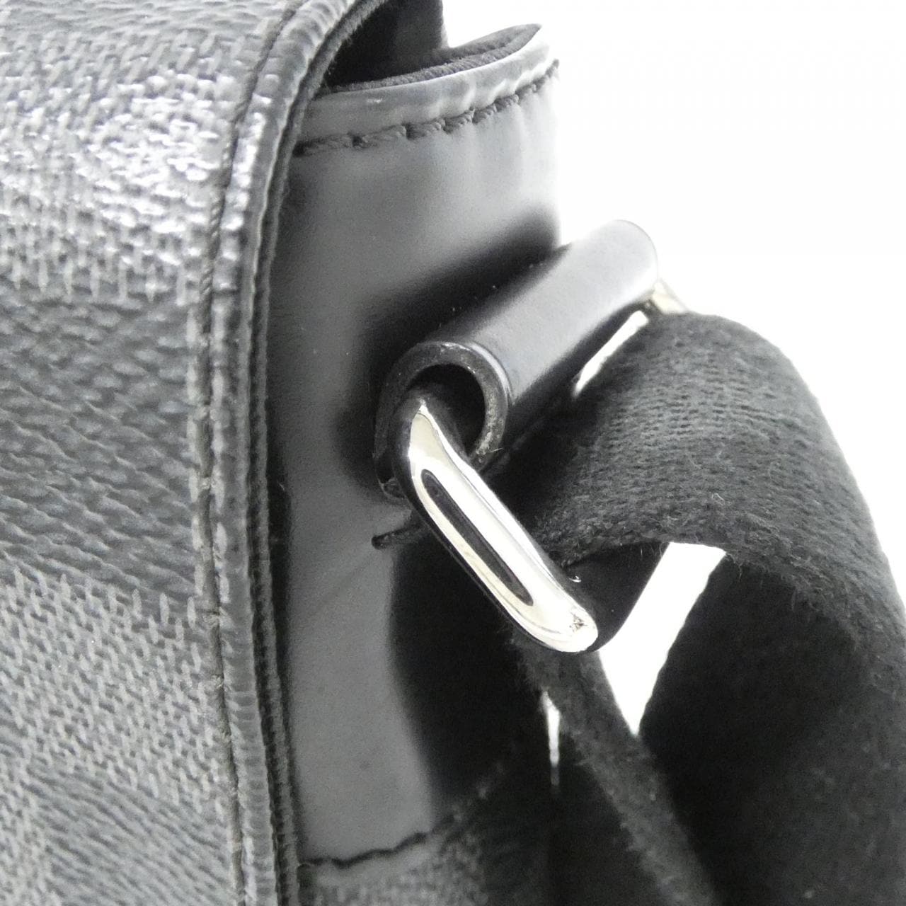 LOUIS VUITTON District N41028 Shoulder Bag Damier 黑色 Damier 中古品A - 縮圖 7