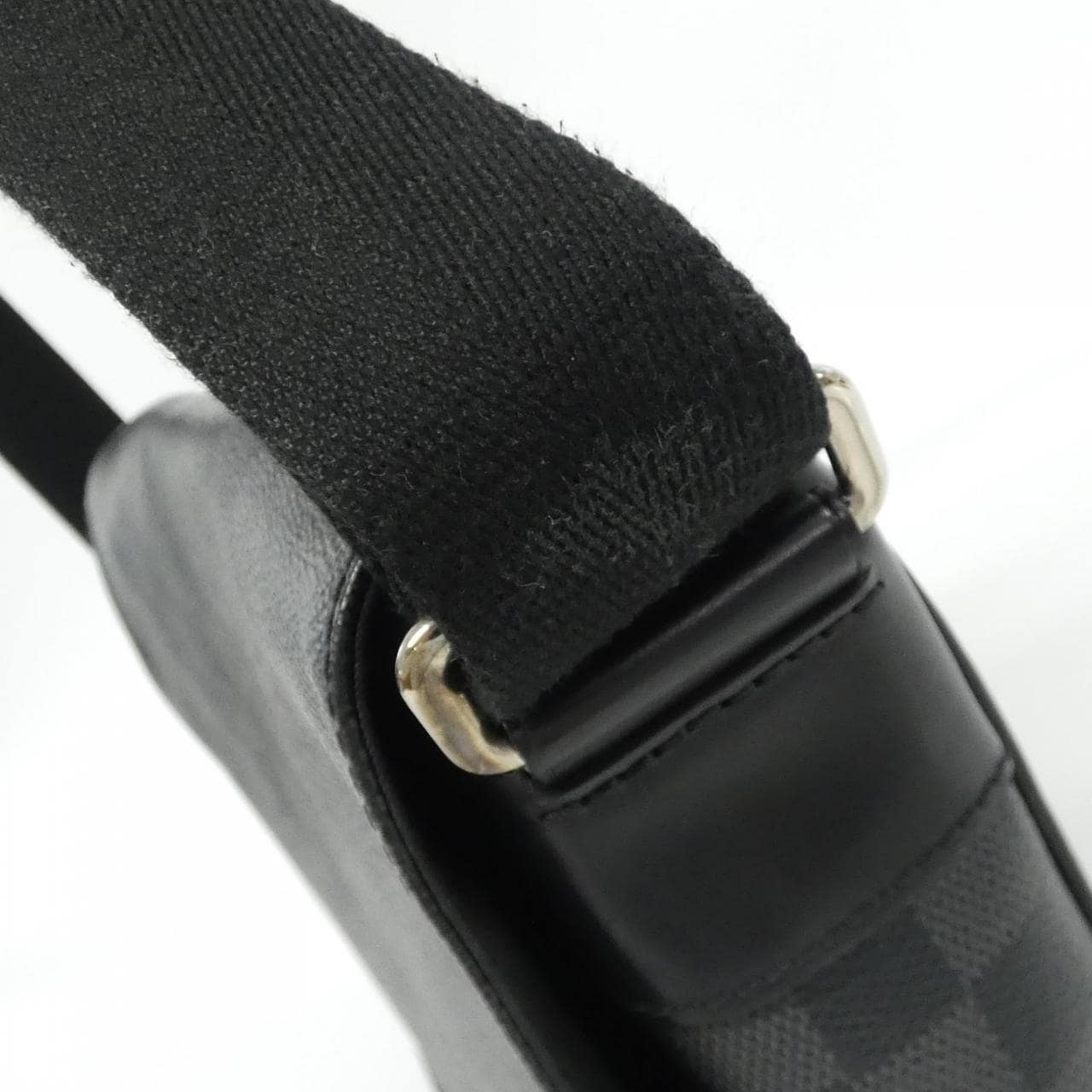 LOUIS VUITTON District N41028 Shoulder Bag Damier 黑色 Damier 中古品A - 縮圖 8