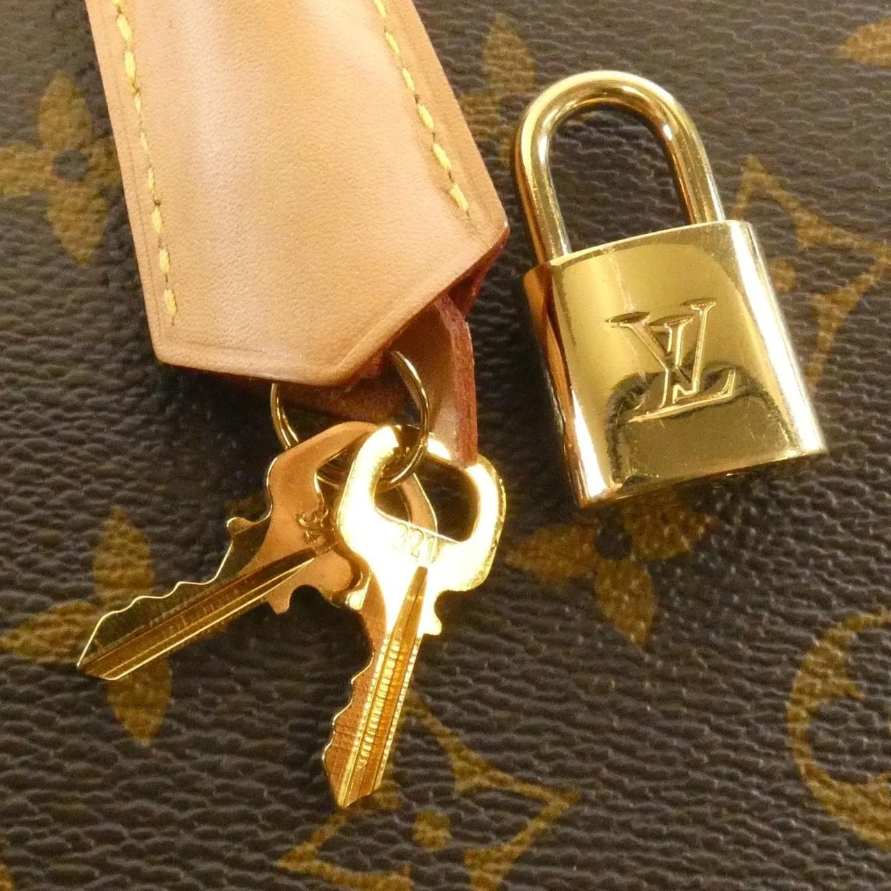 LOUIS VUITTON Montaigne M41056 Handbag Monogram 黑色 Monogram 中古品B - 縮圖 3