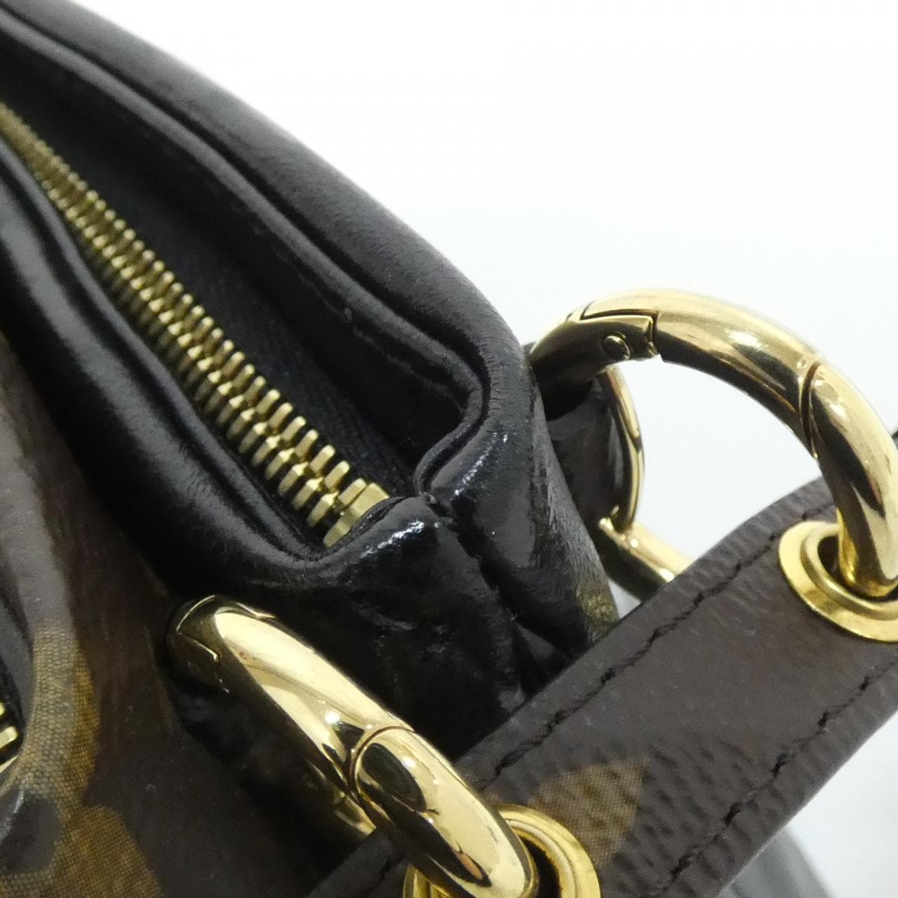 LOUIS VUITTON Pochette M45412 Shoulder Monogram 黑色 Monogram 中古品A - 縮圖 4