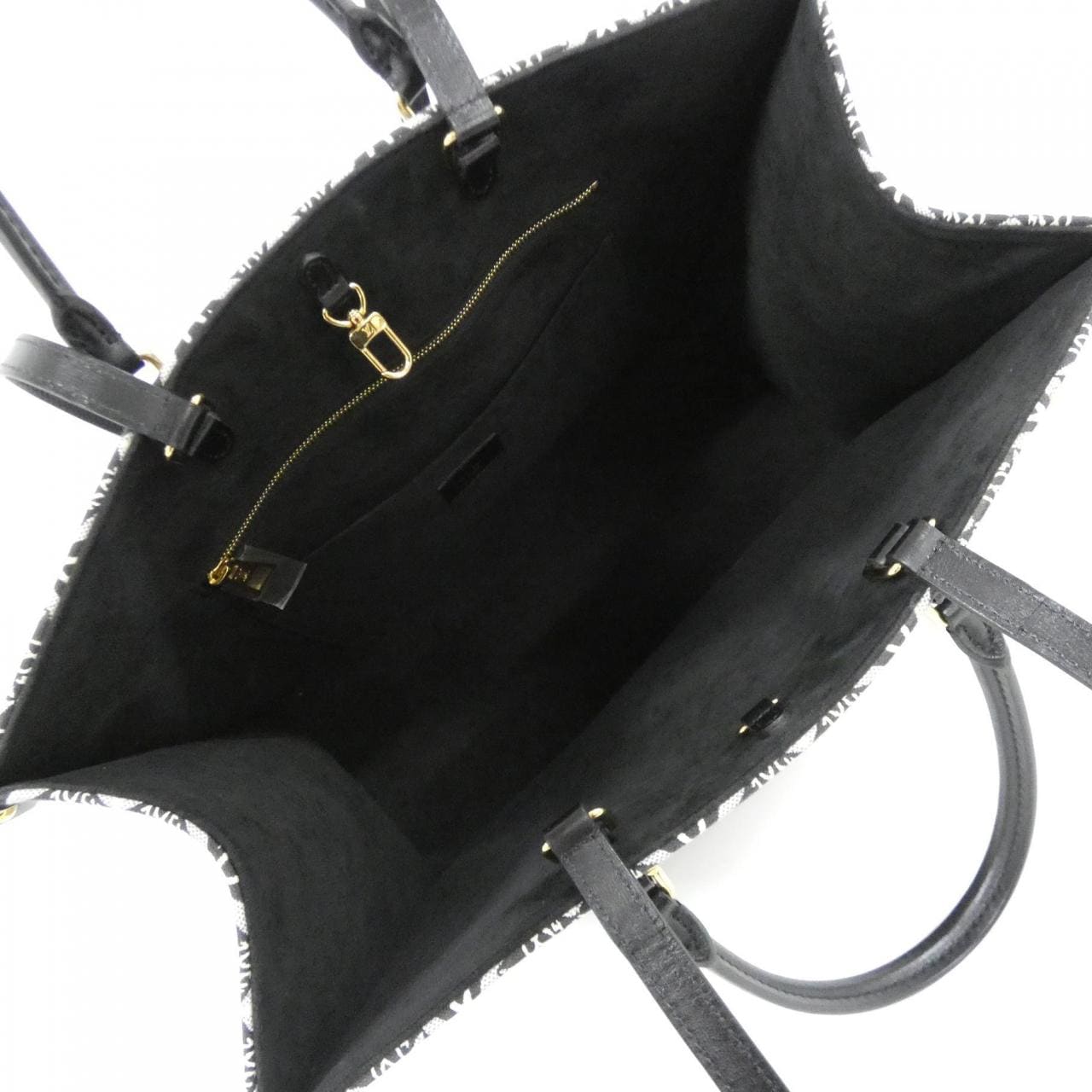 LOUIS VUITTON M57207 Bag Black - Thumbnail 7