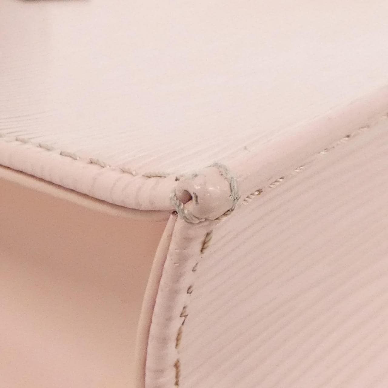 LOUIS VUITTON M69575 Shoulder Epi 黑色 Epi 中古品A - 縮圖 3