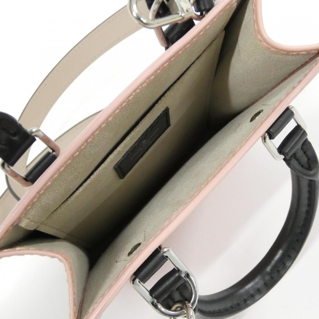 LOUIS VUITTON M69575 Shoulder Epi 黑色 Epi 中古品A - 縮圖 9