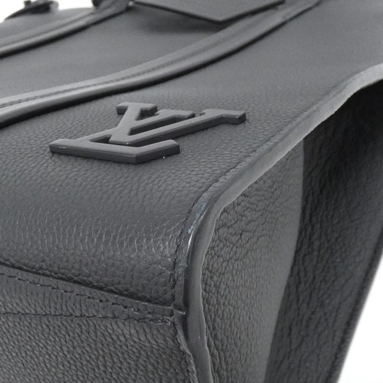 LOUIS VUITTON M57308 Tote Lambskin Black Lambskin - Thumbnail 3