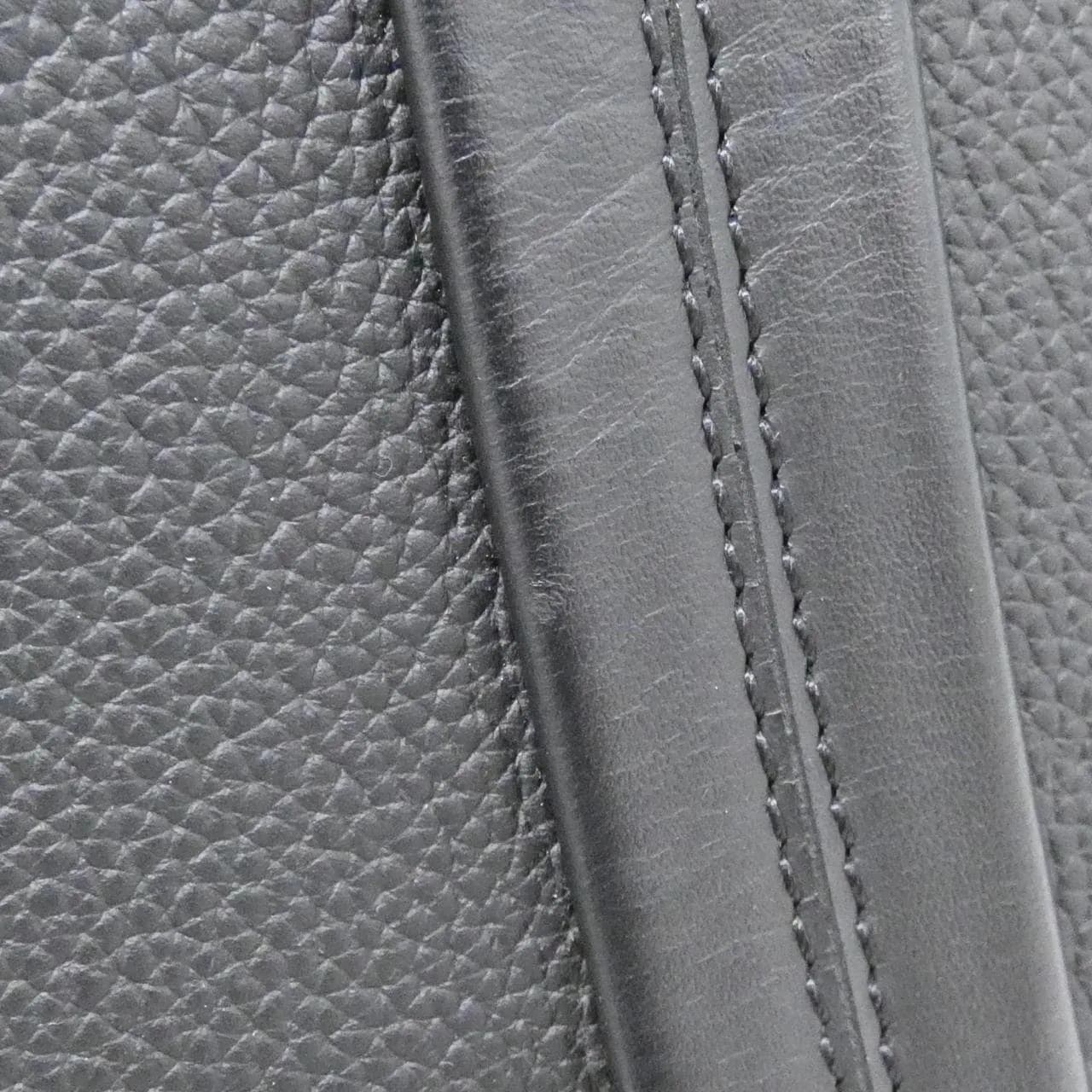 LOUIS VUITTON M57308 Tote Lambskin Black Lambskin - Thumbnail 4