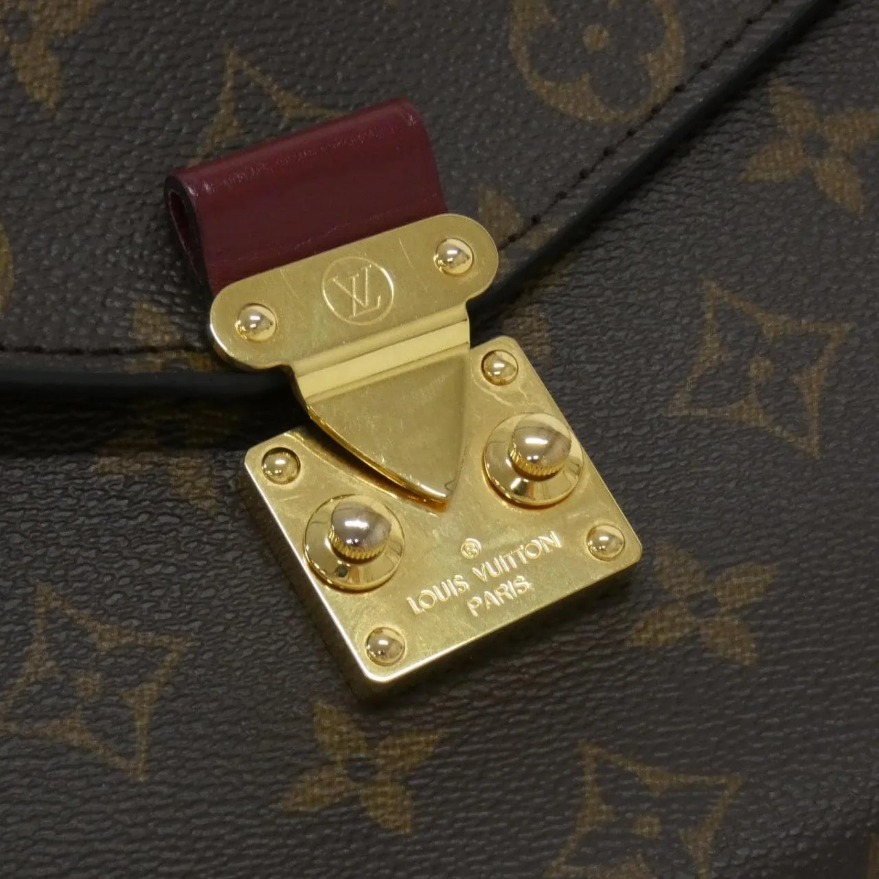 LOUIS VUITTON Pochette M44668 Handbag Monogram Black Monogram - Thumbnail 4