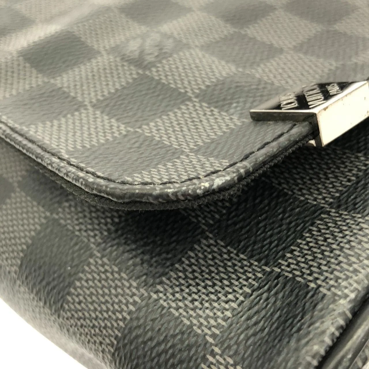 LOUIS VUITTON District N41028 Shoulder Damier 黑色 Damier 中古品A - 縮圖 4