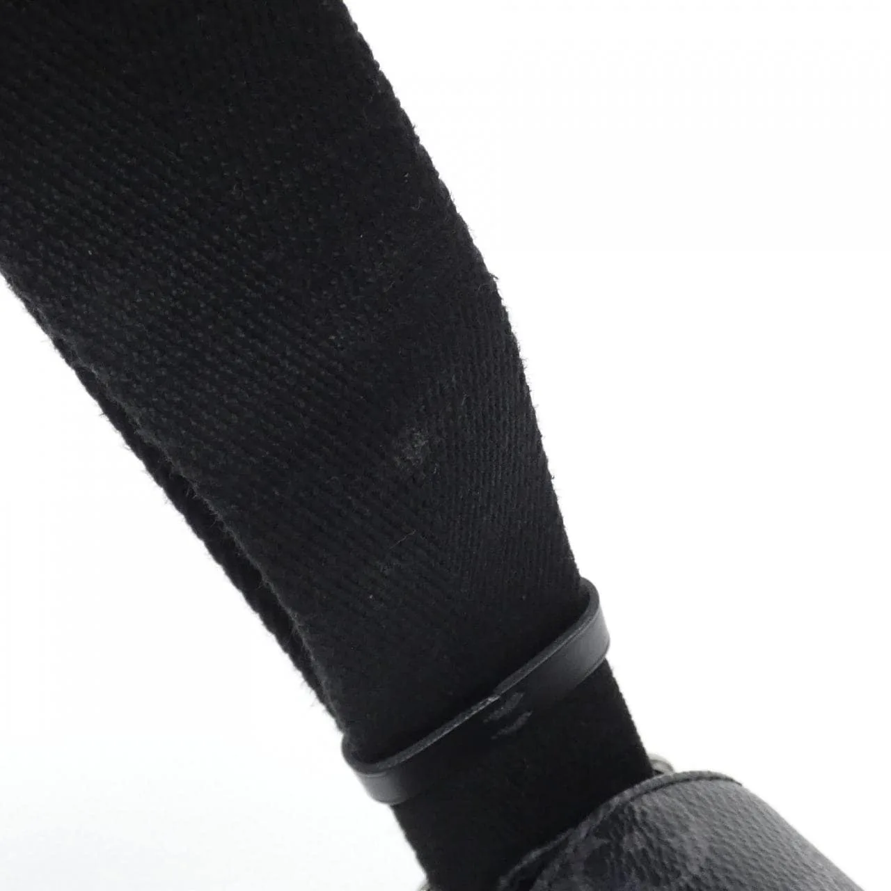 LOUIS VUITTON District M44000 Shoulder Monogram 黑色 Monogram 中古品A - 縮圖 6