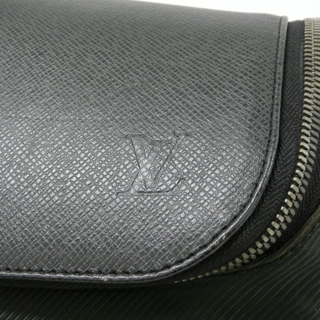 LOUIS VUITTON M30862 Shoulder Black Rank B - Thumbnail 4