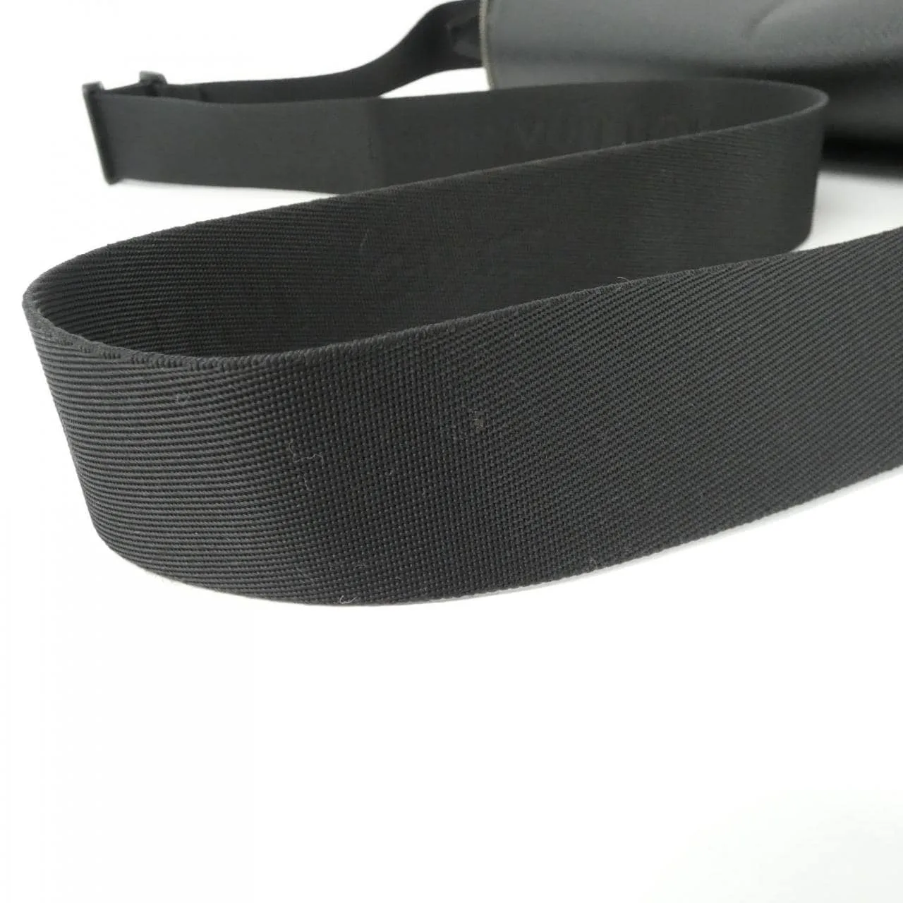 LOUIS VUITTON M30862 Shoulder Black Rank B - Thumbnail 8