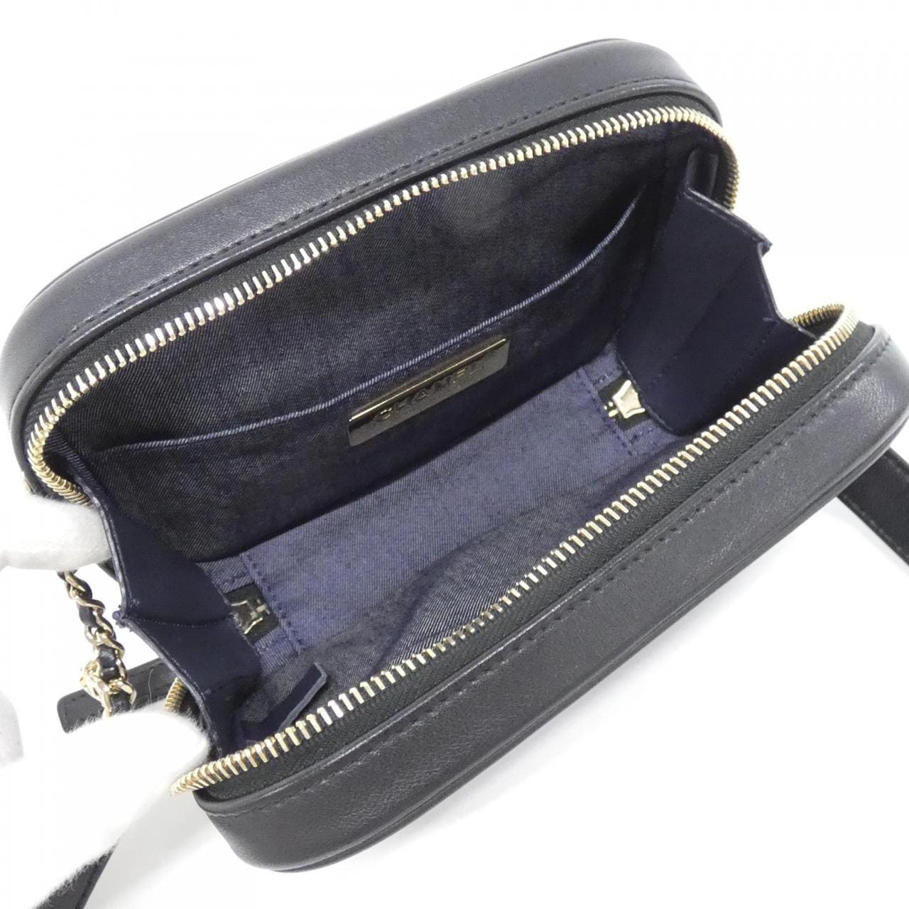 CHANEL AS0406 Belt Bag Lambskin Black Lambskin - Thumbnail 6