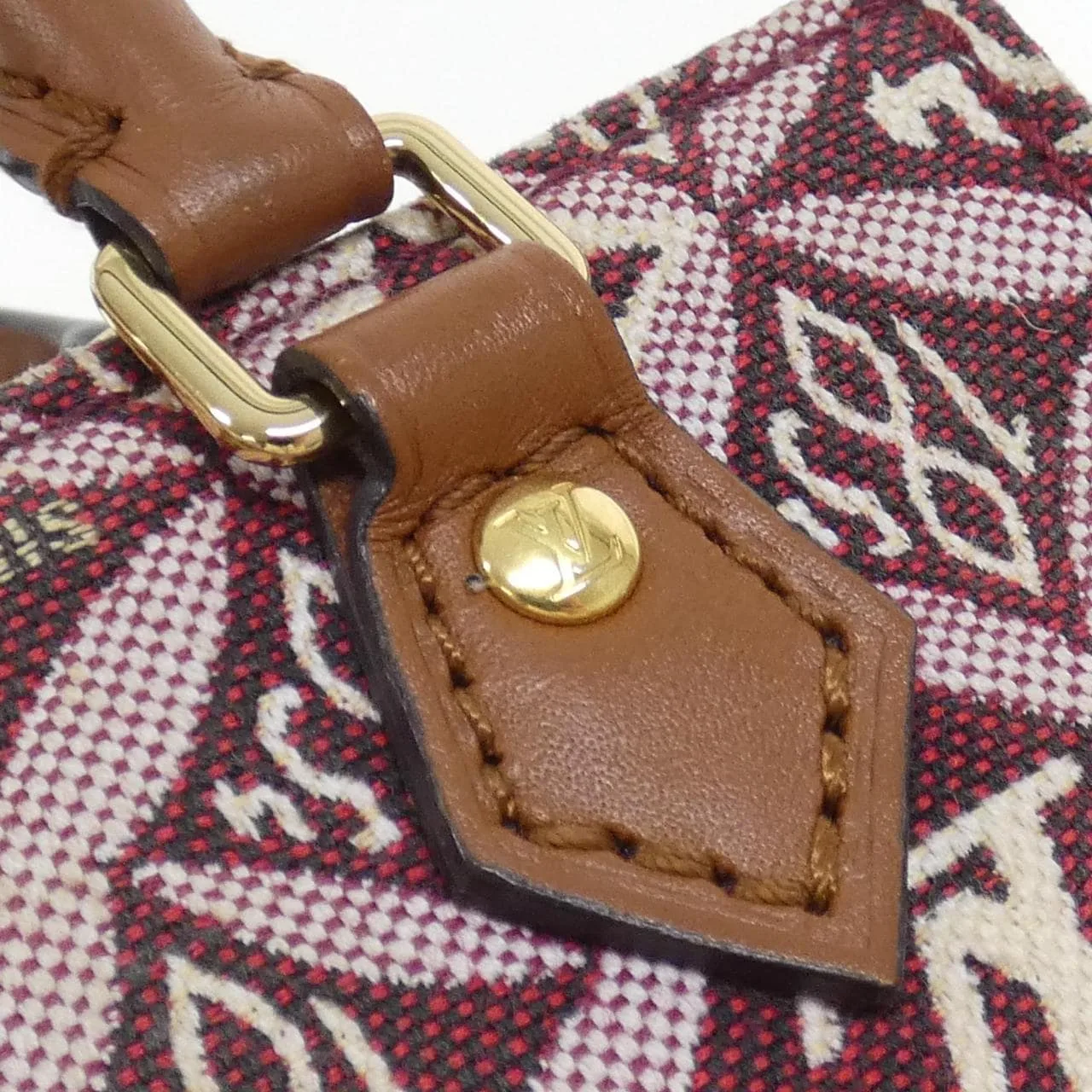 LOUIS VUITTON M69846 Handbag Bordeaux - Thumbnail 3