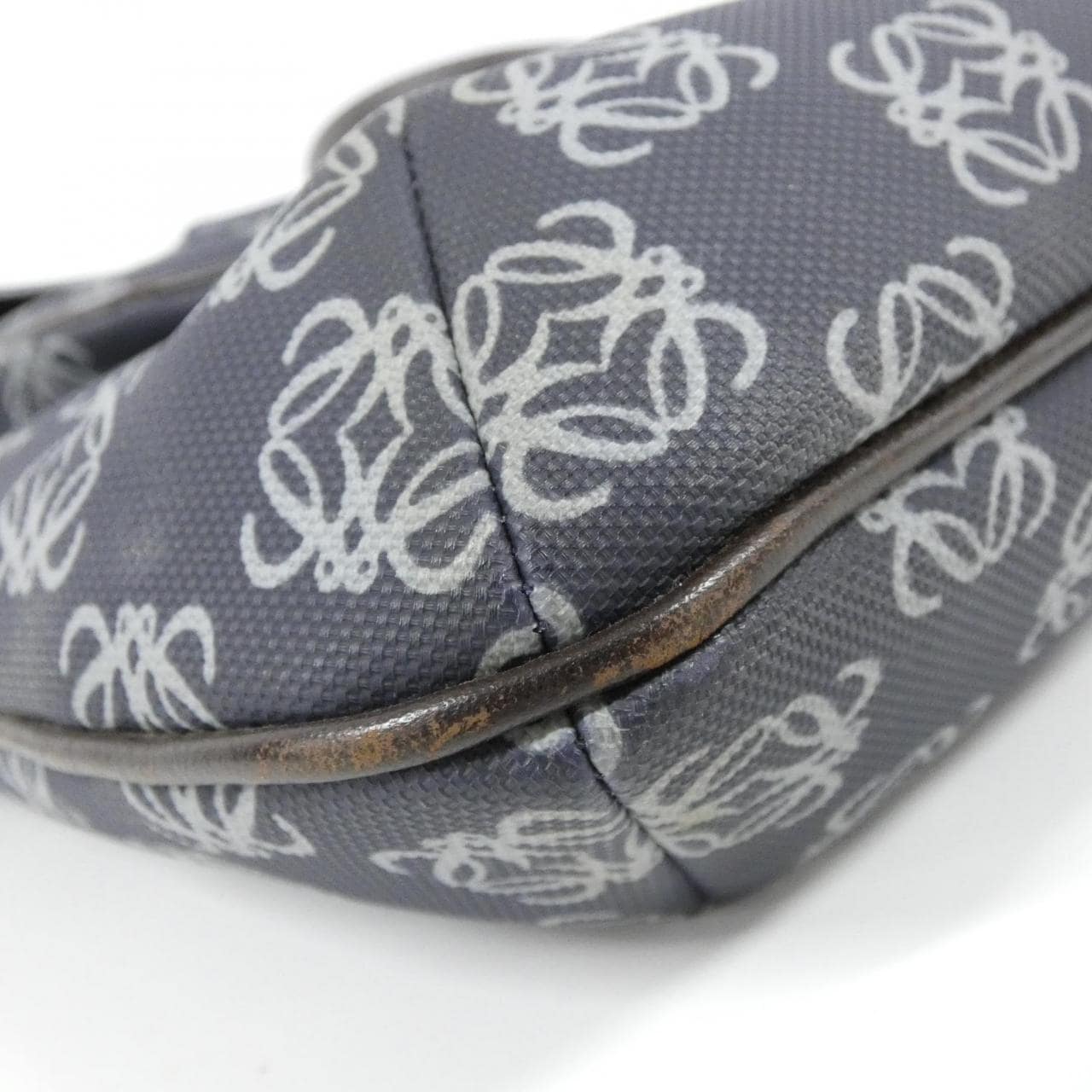 LOEWE 304 80 003 Shoulder Bag Black - Thumbnail 3