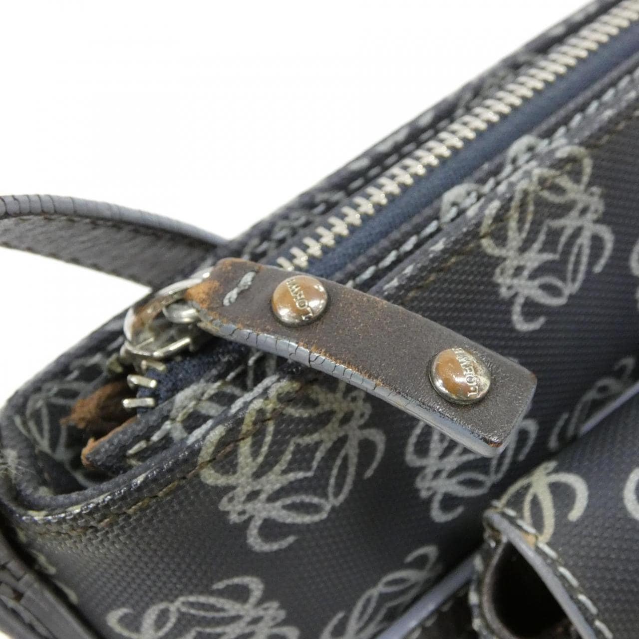 LOEWE 304 80 003 Shoulder Bag Black - Thumbnail 6