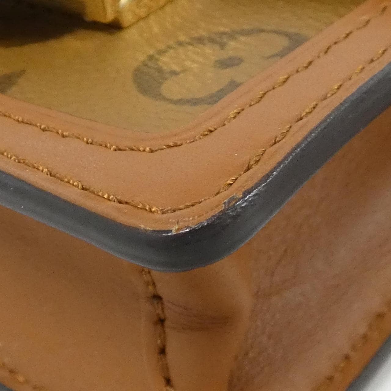 LOUIS VUITTON Dauphine M68621 Belt Bag Monogram Black Monogram - Thumbnail 3