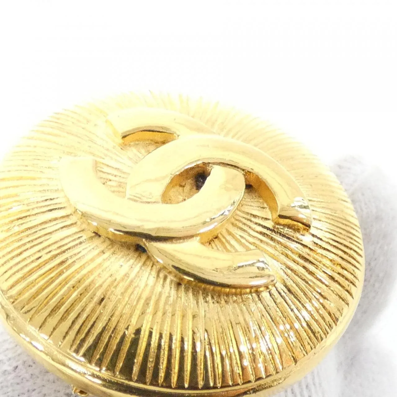 CHANEL Accessories Gold Rank A - Thumbnail 3