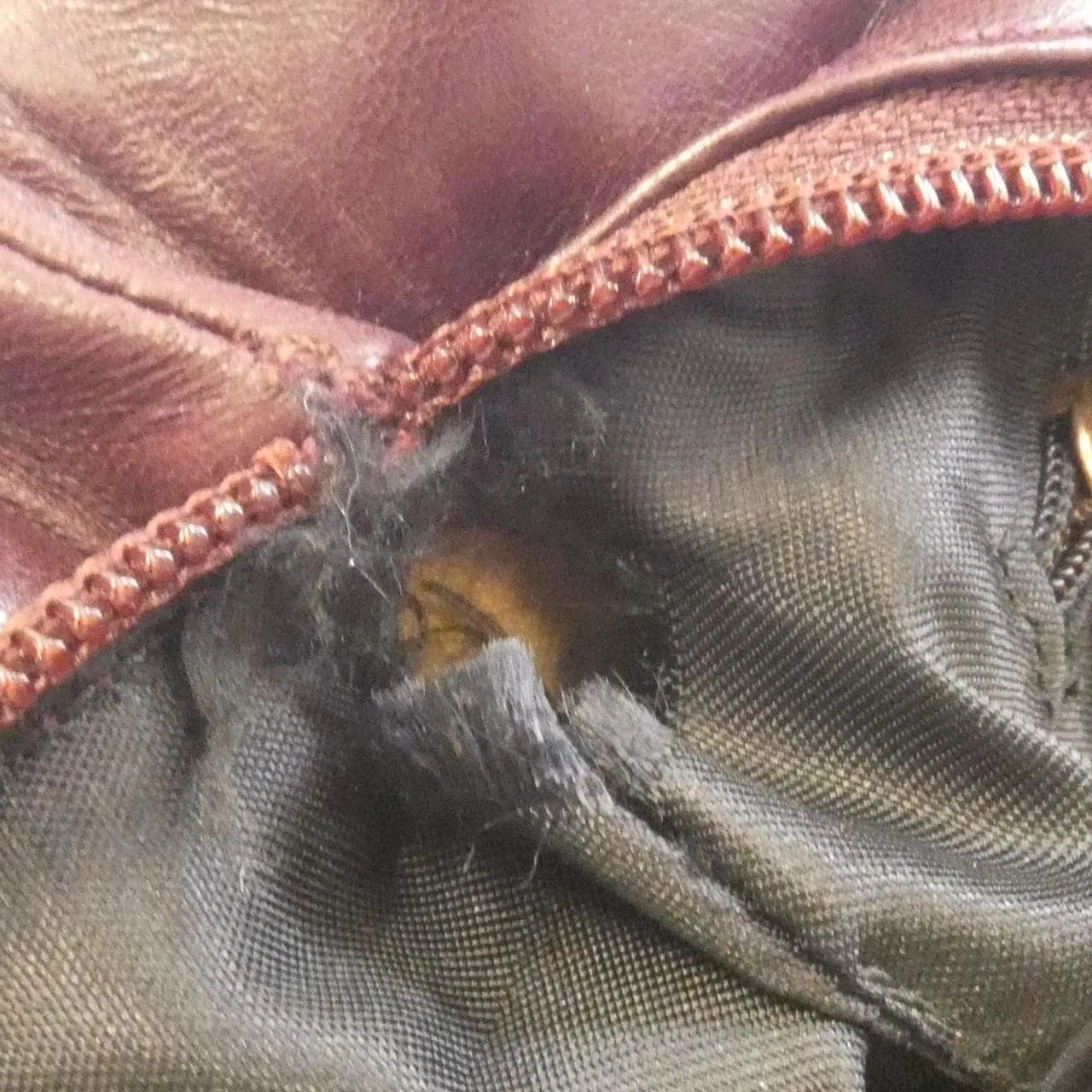 LOEWE 13 9082141 1300 肩背包 酒紅色 中古品B - 縮圖 7