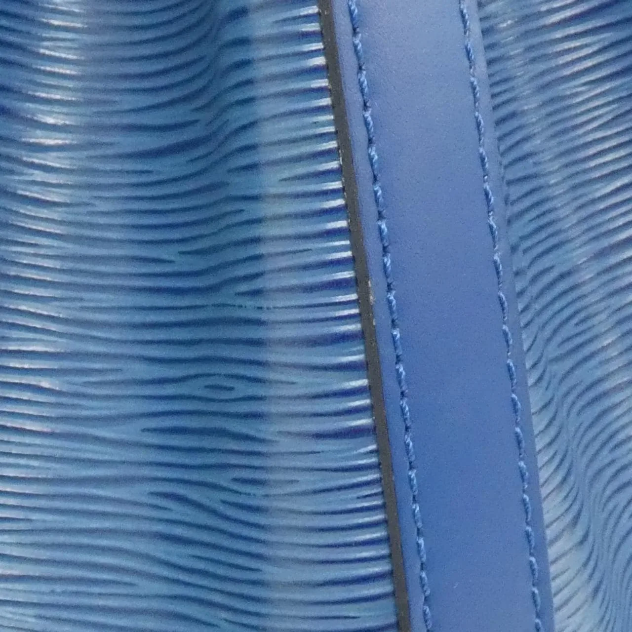 LOUIS VUITTON M44105 Shoulder Epi Blue Epi Rank A - Thumbnail 5