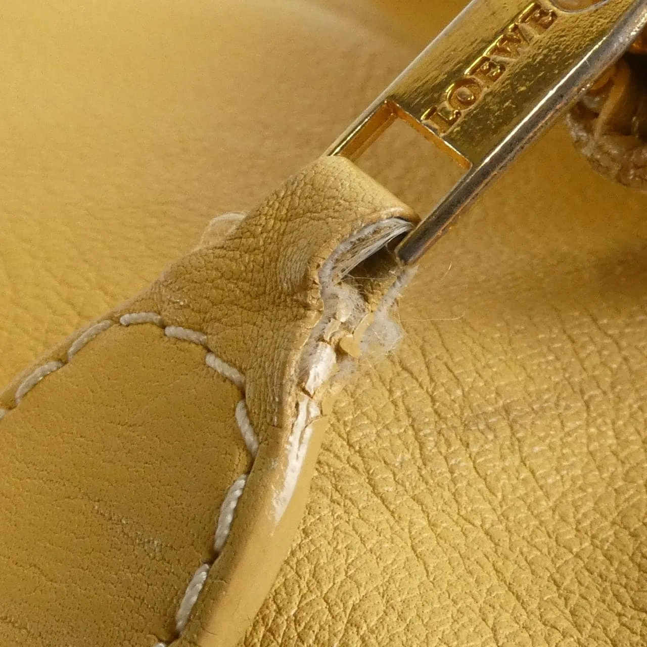 LOEWE Backpack Leather 黃色 皮革 中古品B - 縮圖 5