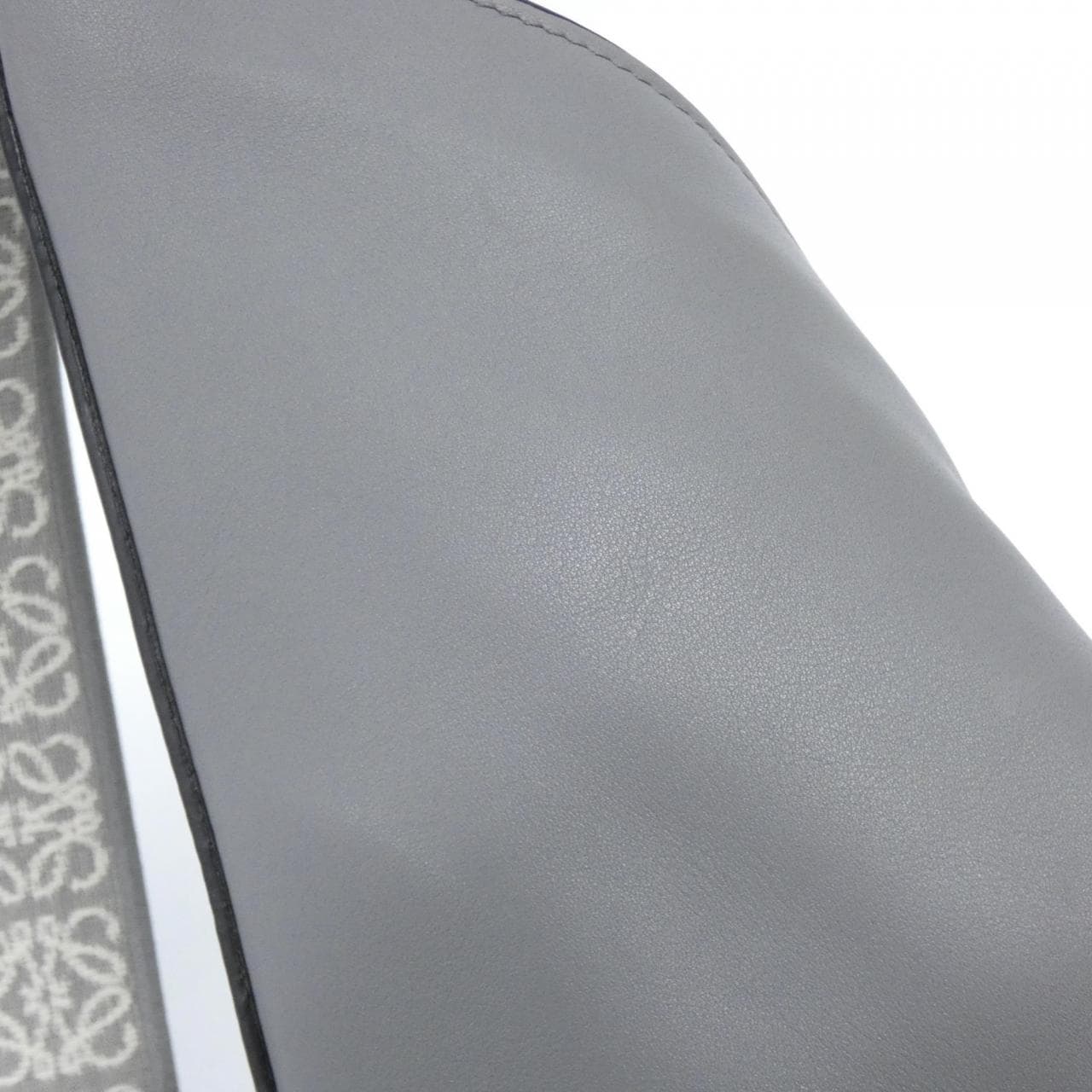 LOEWE Puzzle B511A09X10 Shoulder 黑色 中古品A - 縮圖 4