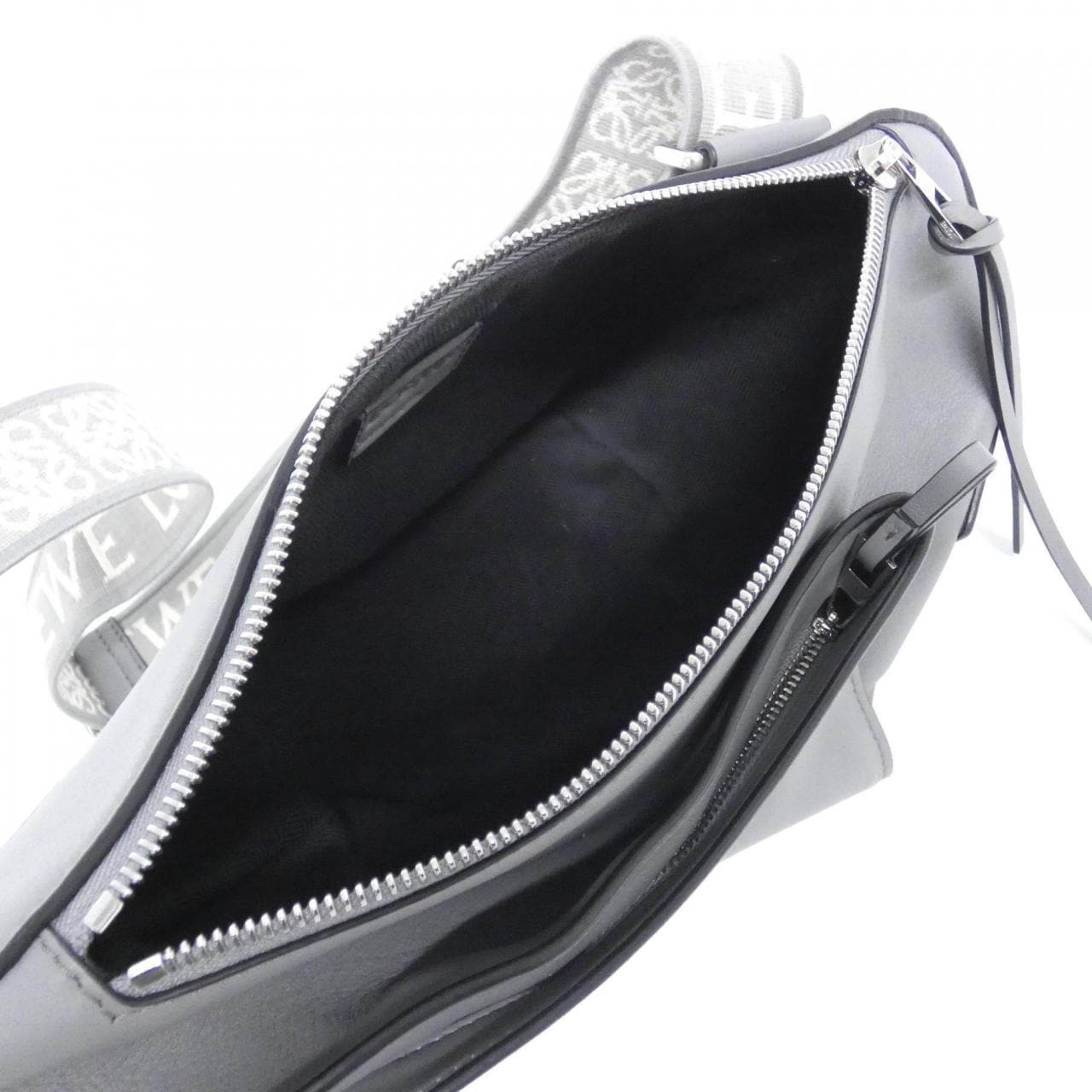 LOEWE Puzzle B511A09X10 Shoulder 黑色 中古品A - 縮圖 7