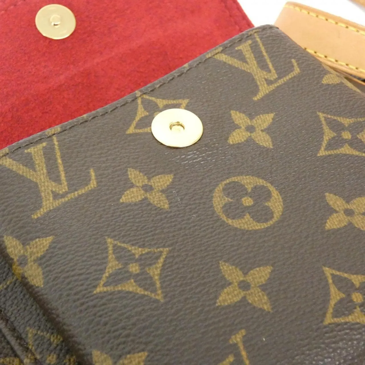 LOUIS VUITTON Viva Cité M51165 Shoulder Monogram Black Monogram Rank A - Thumbnail 3