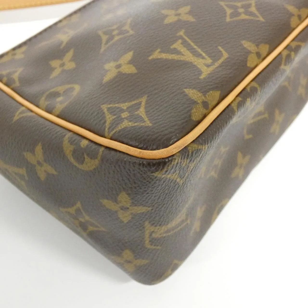 LOUIS VUITTON Viva Cité M51165 Shoulder Monogram Black Monogram Rank A - Thumbnail 3