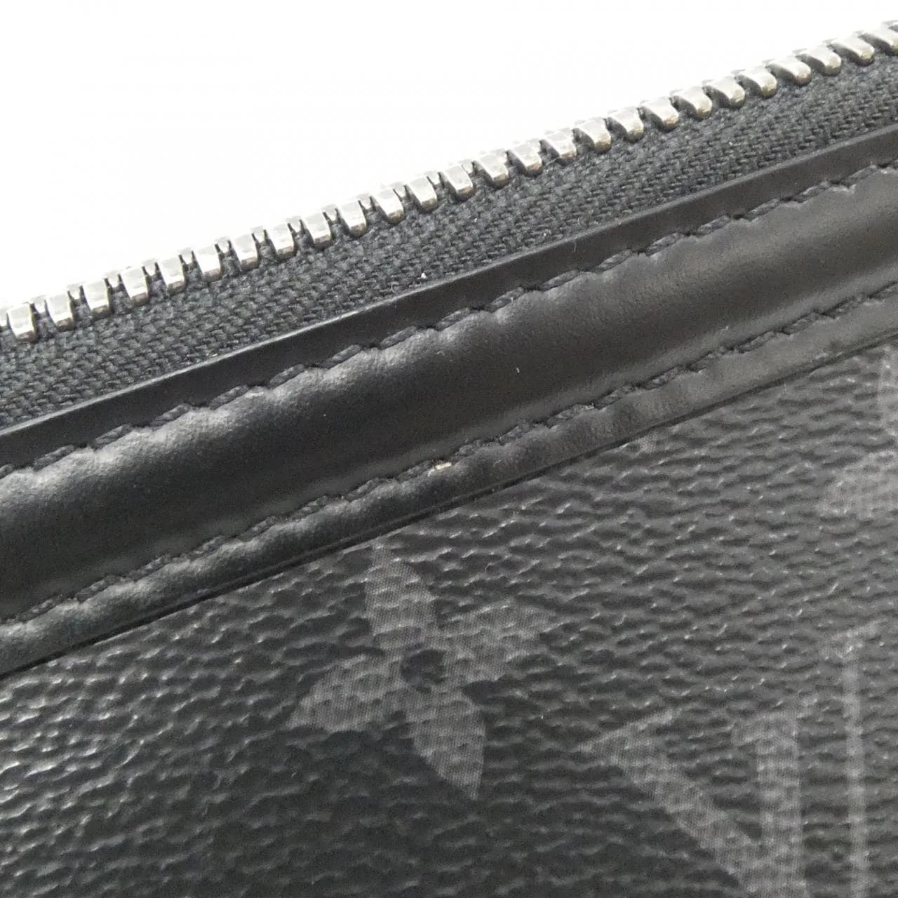 LOUIS VUITTON Eclipse M44223 Shoulder Monogram Black Monogram Rank A - Thumbnail 5