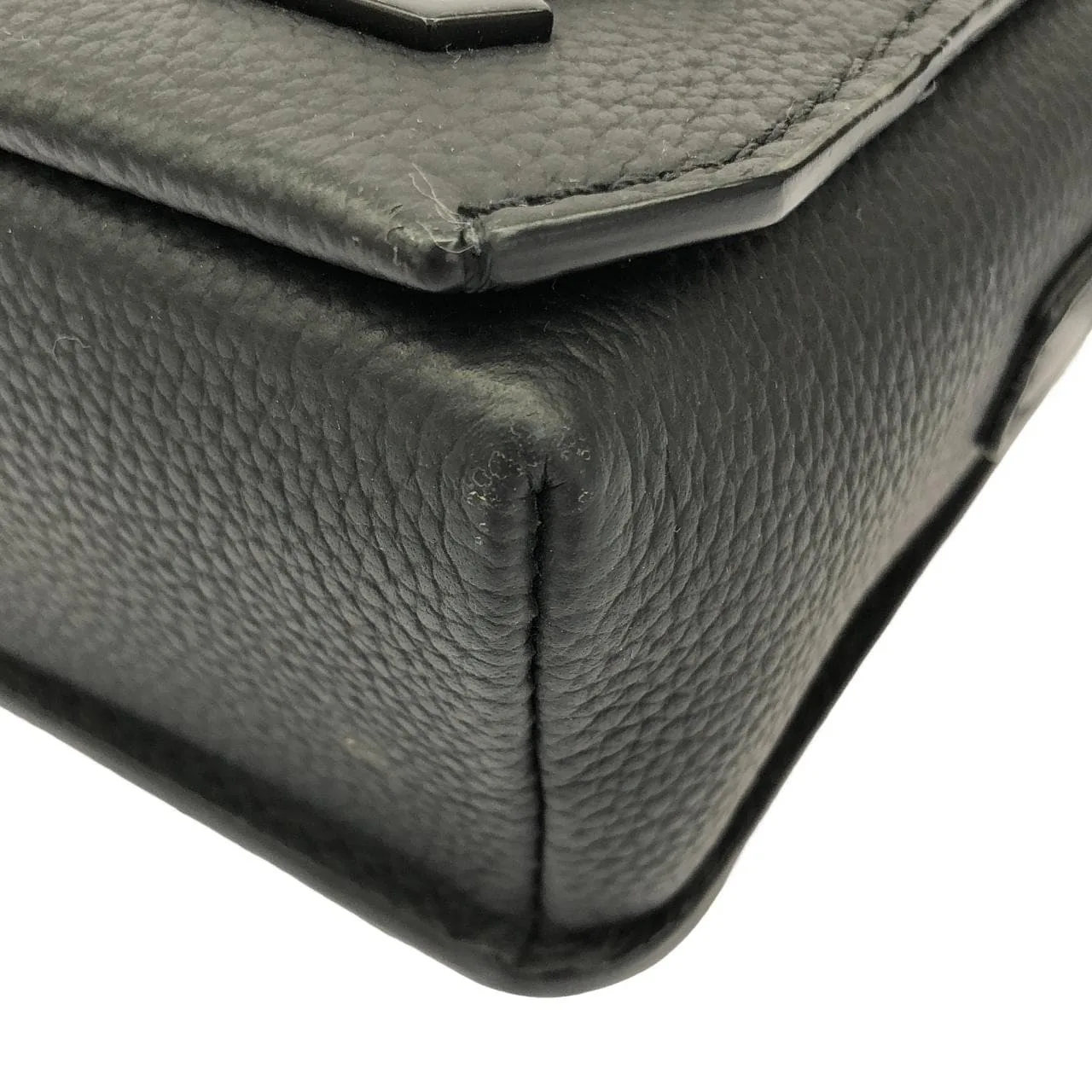 LOUIS VUITTON M82085 Shoulder Lambskin 黑色 羊皮 中古品A - 縮圖 4