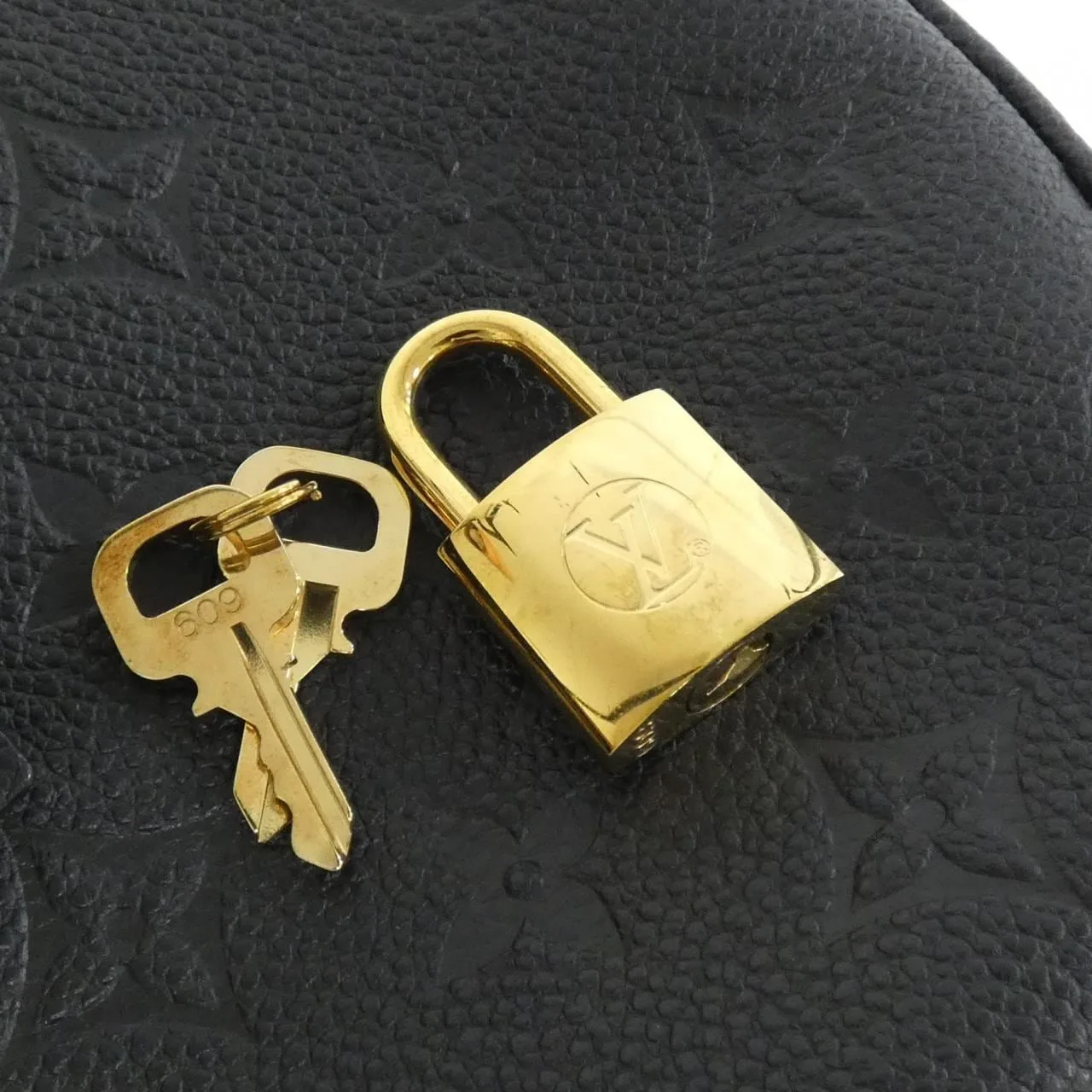 LOUIS VUITTON M45649 Shoulder Monogram Black Monogram Rank A - Thumbnail 4