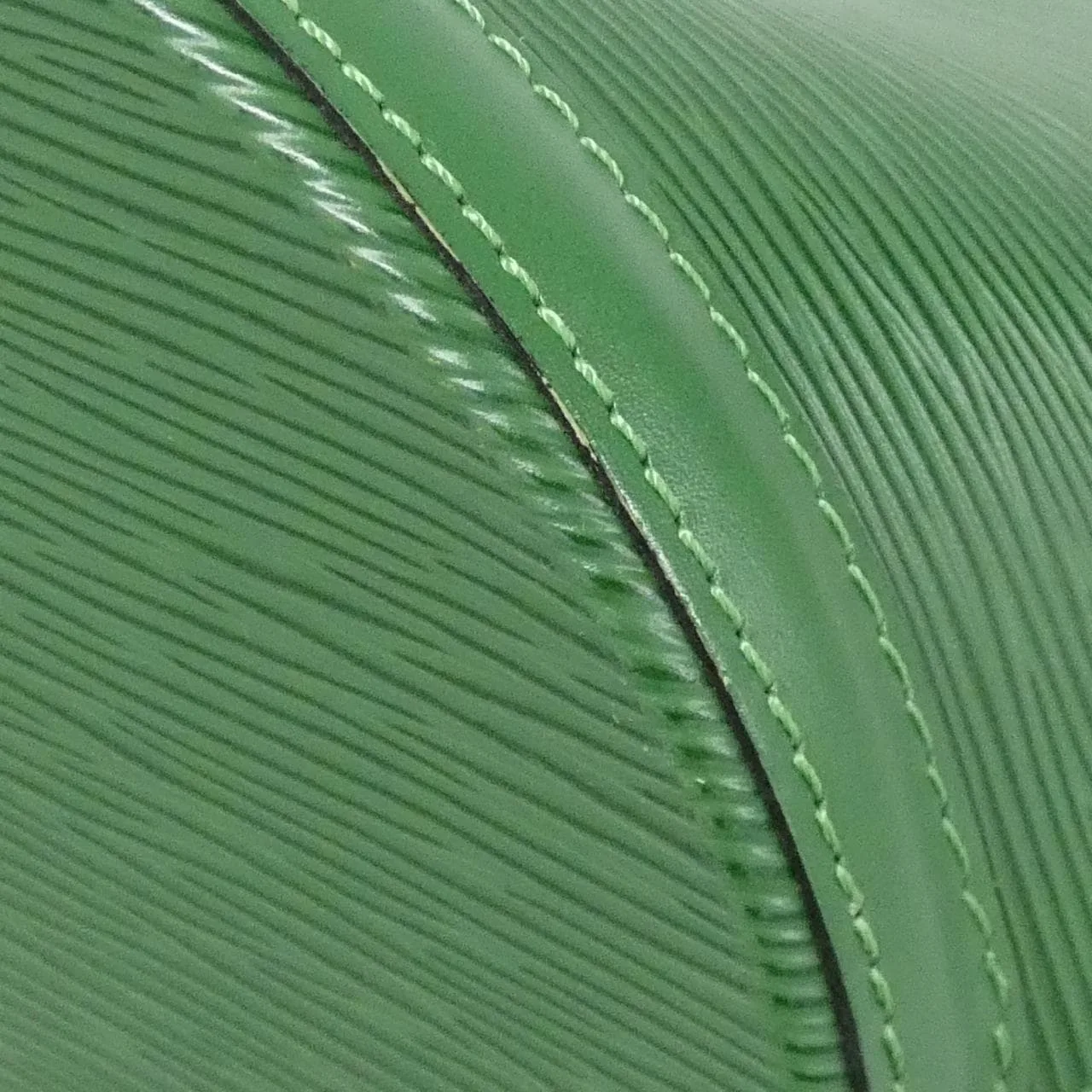 LOUIS VUITTON M52264 Shoulder Epi Green Epi - Thumbnail 3