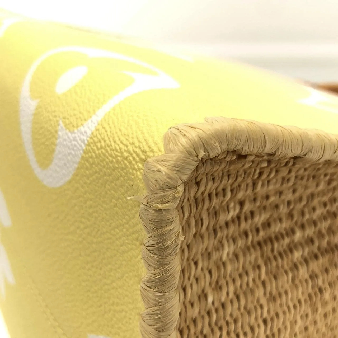 LOUIS VUITTON OnTheGo M57889 Handbag Monogram 粉色 Monogram 中古品A - 縮圖 3